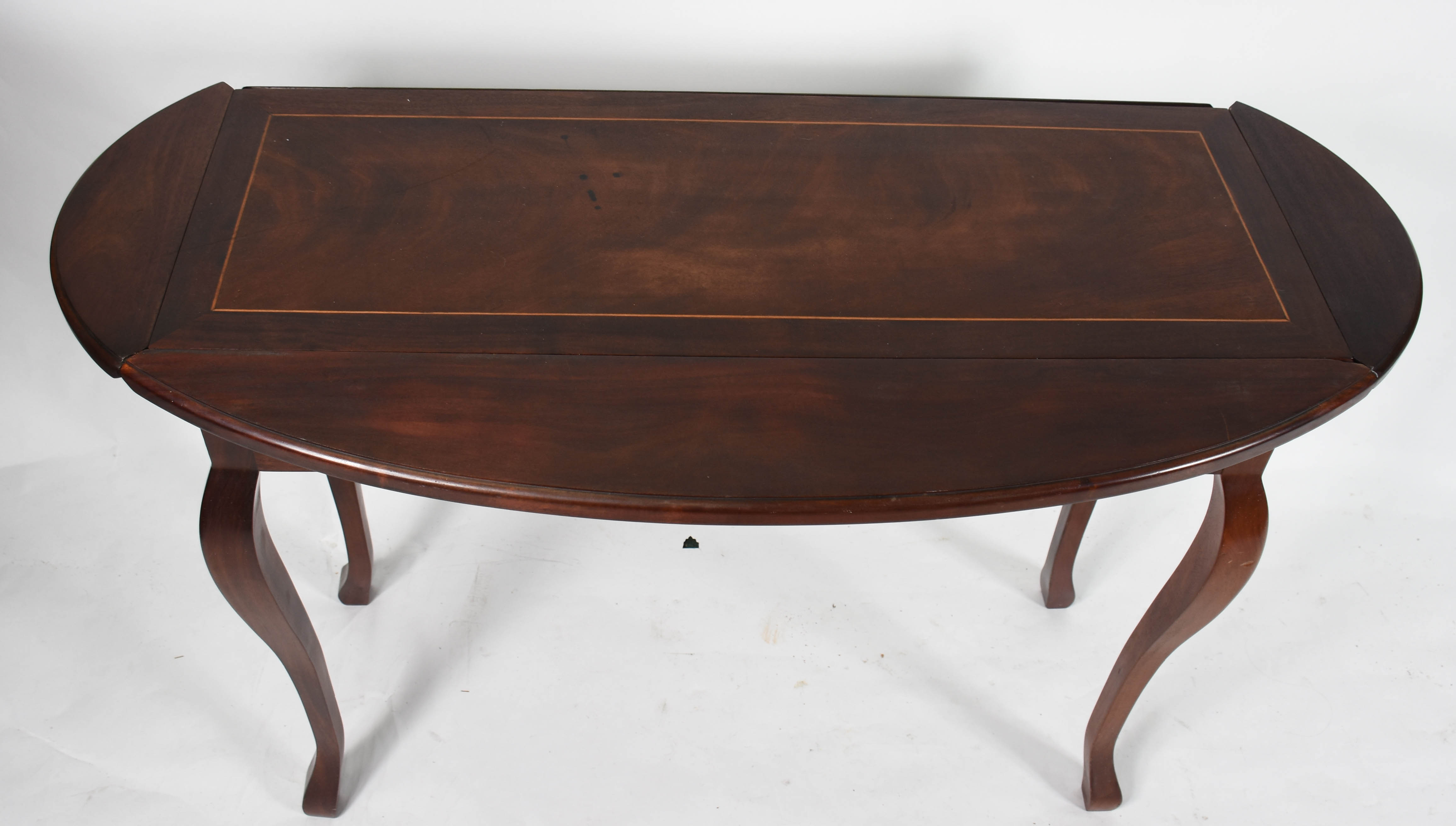 Console de madeira nobre com abas ( medidas com abas 117 cm de... - foto 3 de 5