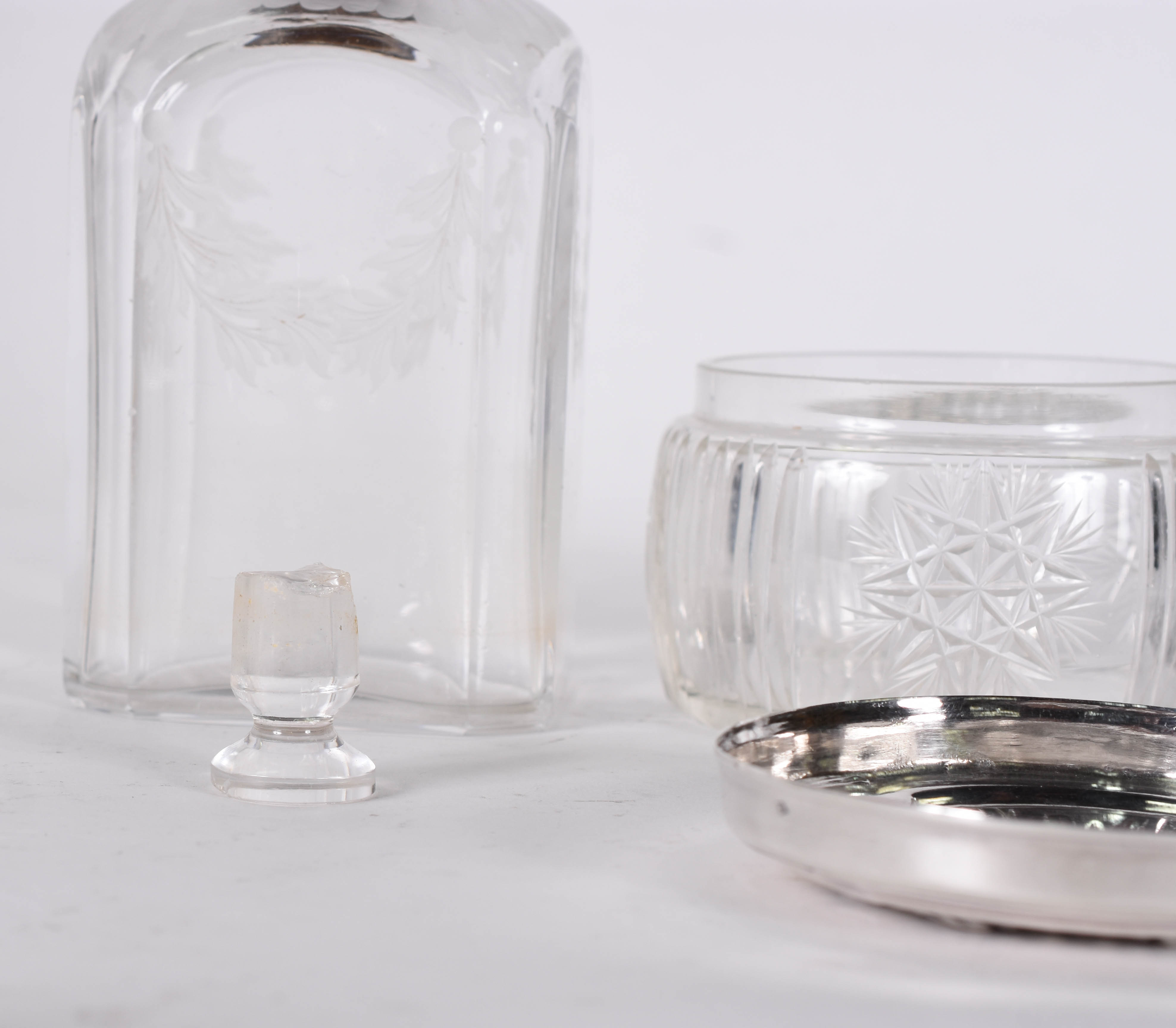 Conjunto de toilette de cristal sendo, 2 frascos para perfume e porta... - foto 4 de 6