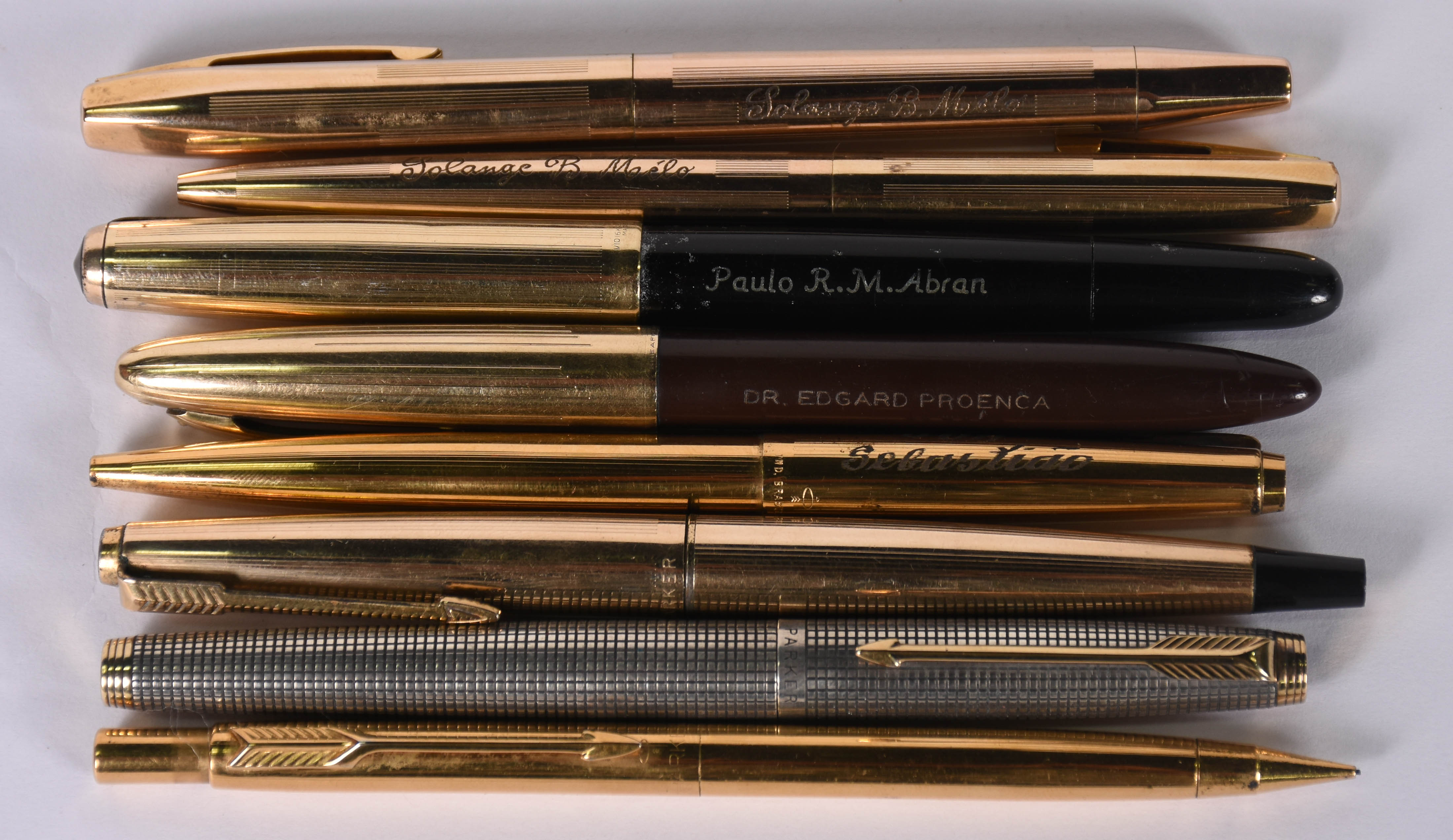 Sete canetas variadas , Parker e Sheaffer , 5 com nomes gravados e 3... - foto 7 de 8