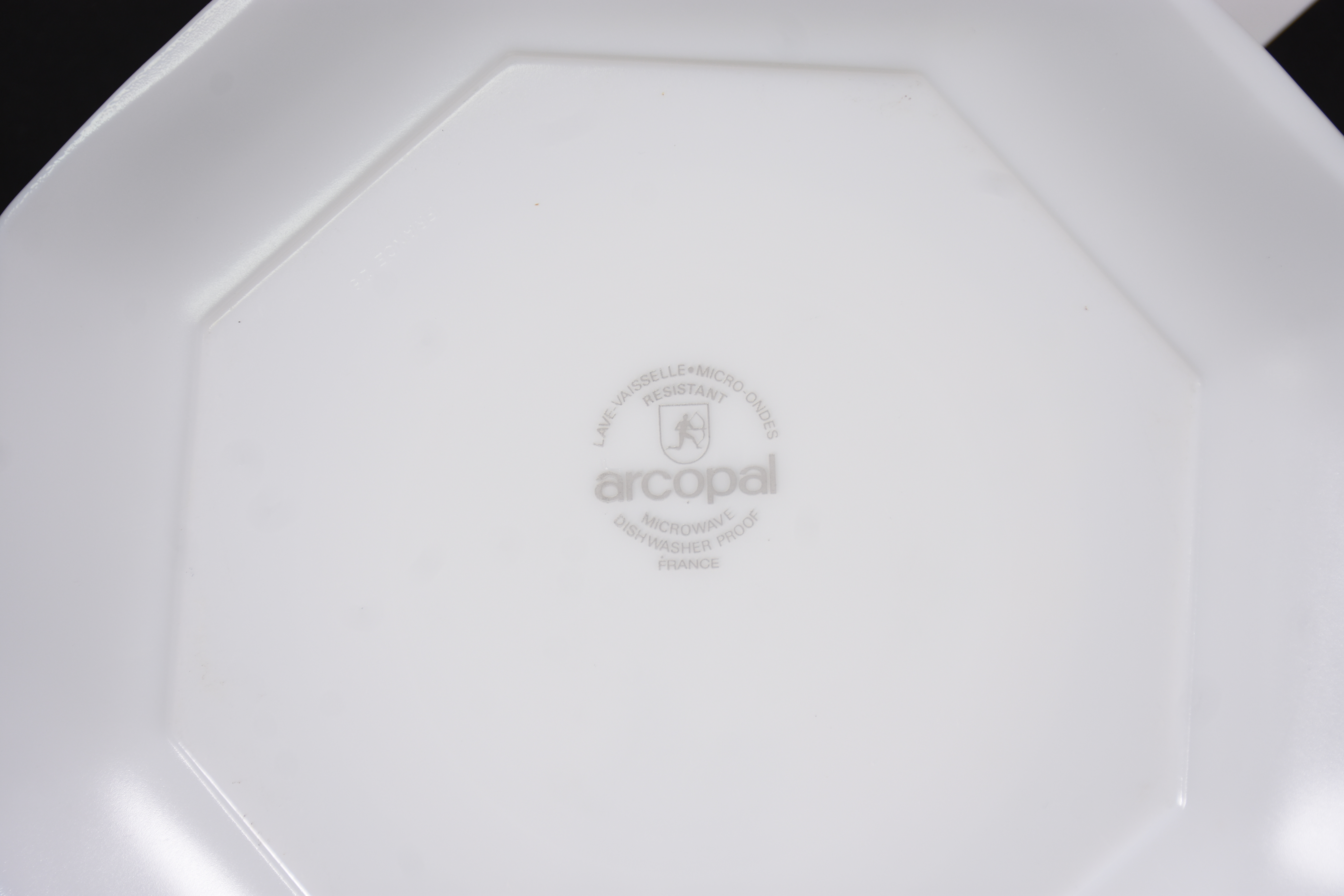 Serviço de jantar Francês vidro branco com flores " arcopal "... - foto 4 de 6