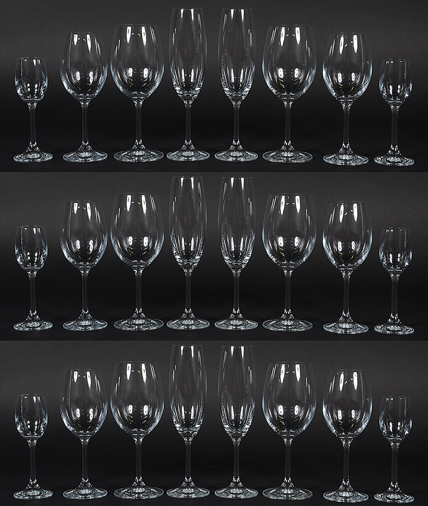 Serviço de cristal tcheco, sendo: 6 flutes, 6 cálices para vinho, 6...