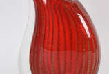 Vaso de Murano  vermelho , borda com ponta.( al... - Vaso de Murano  vermelho , borda com ponta.( algumas marcas no vidro .