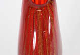 Vaso de Murano  vermelho , borda com ponta.( al... - Vaso de Murano  vermelho , borda com ponta.( algumas marcas no vidro .