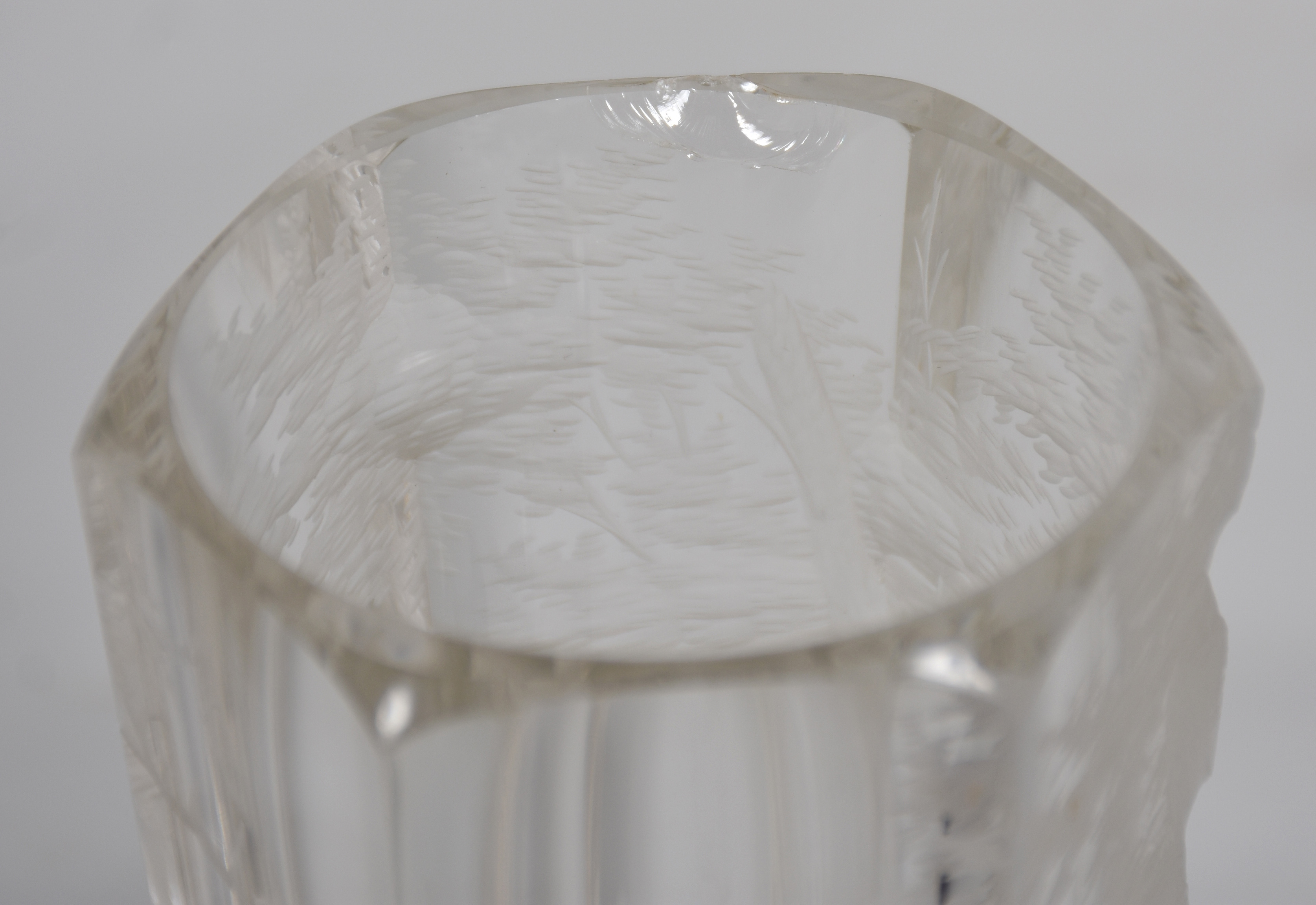 Diversas peças de cristal, sendo: Seis cálices para licor , 2 para... - foto 4 de 6
