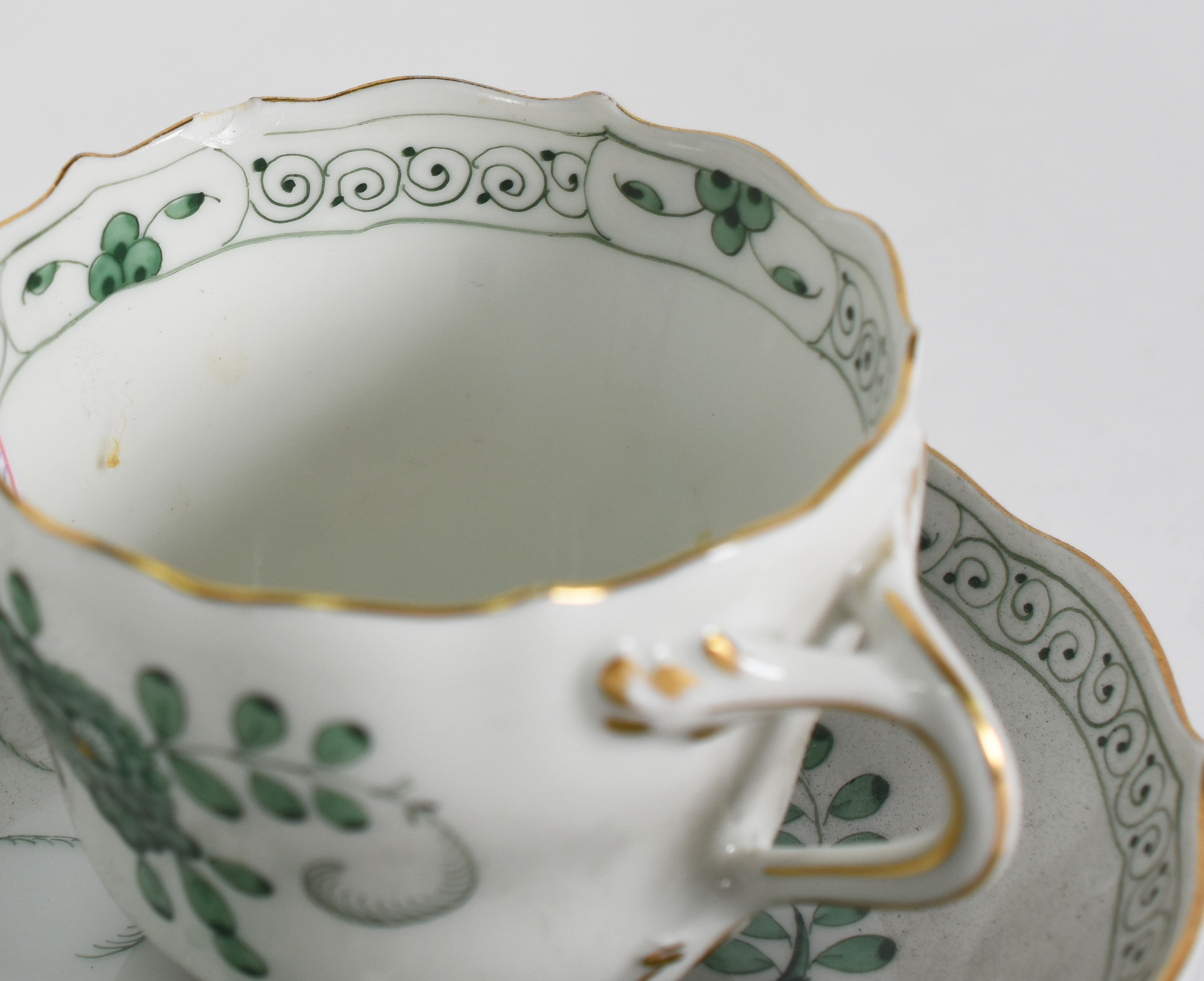 Serviço para café em porcelana alemã de Meissen, decoração floral em... - foto 5 de 7