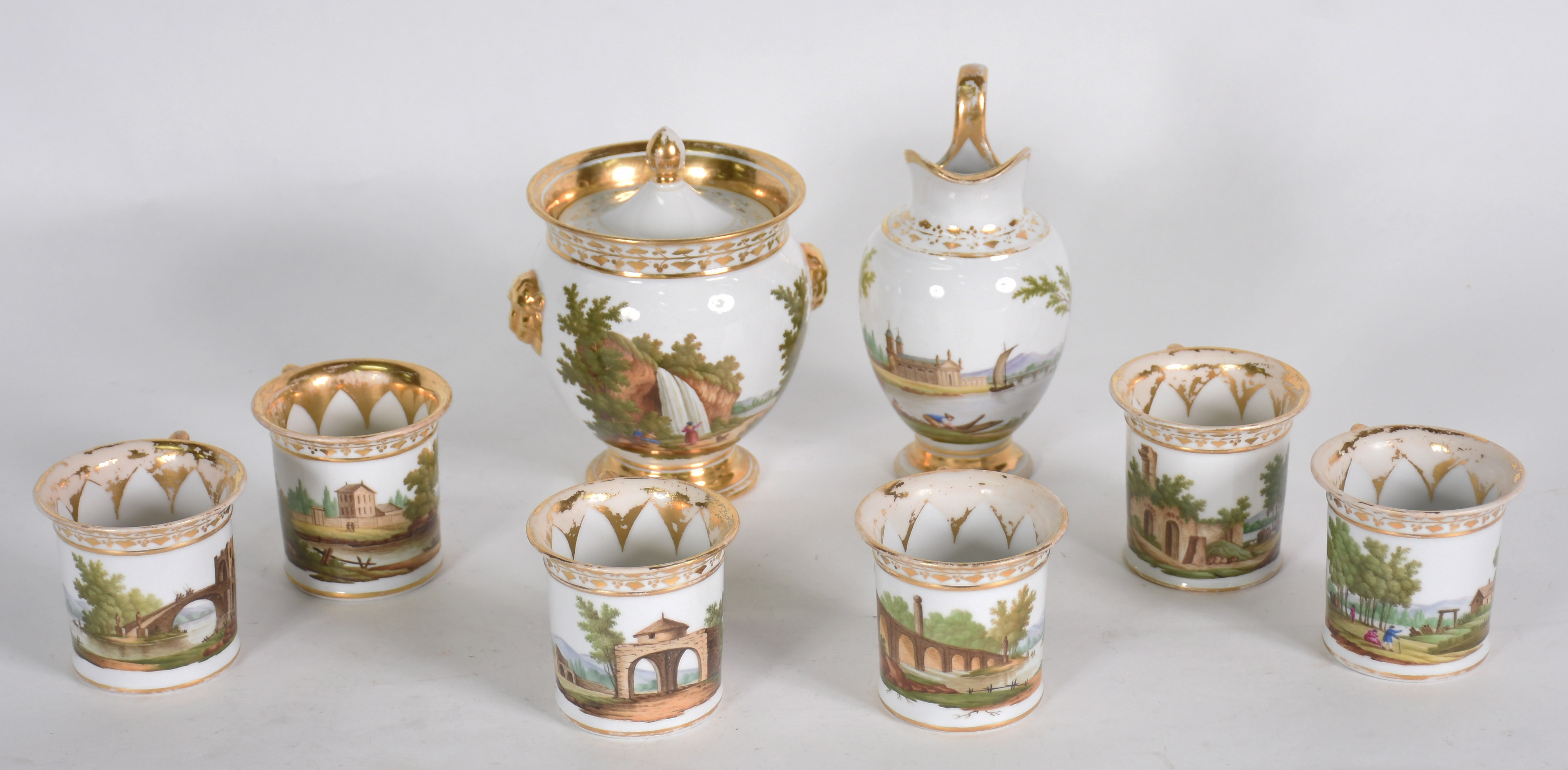 Elegante conjunto para chá ou café de porcelana européia (sem marca)... - foto 1 de 4