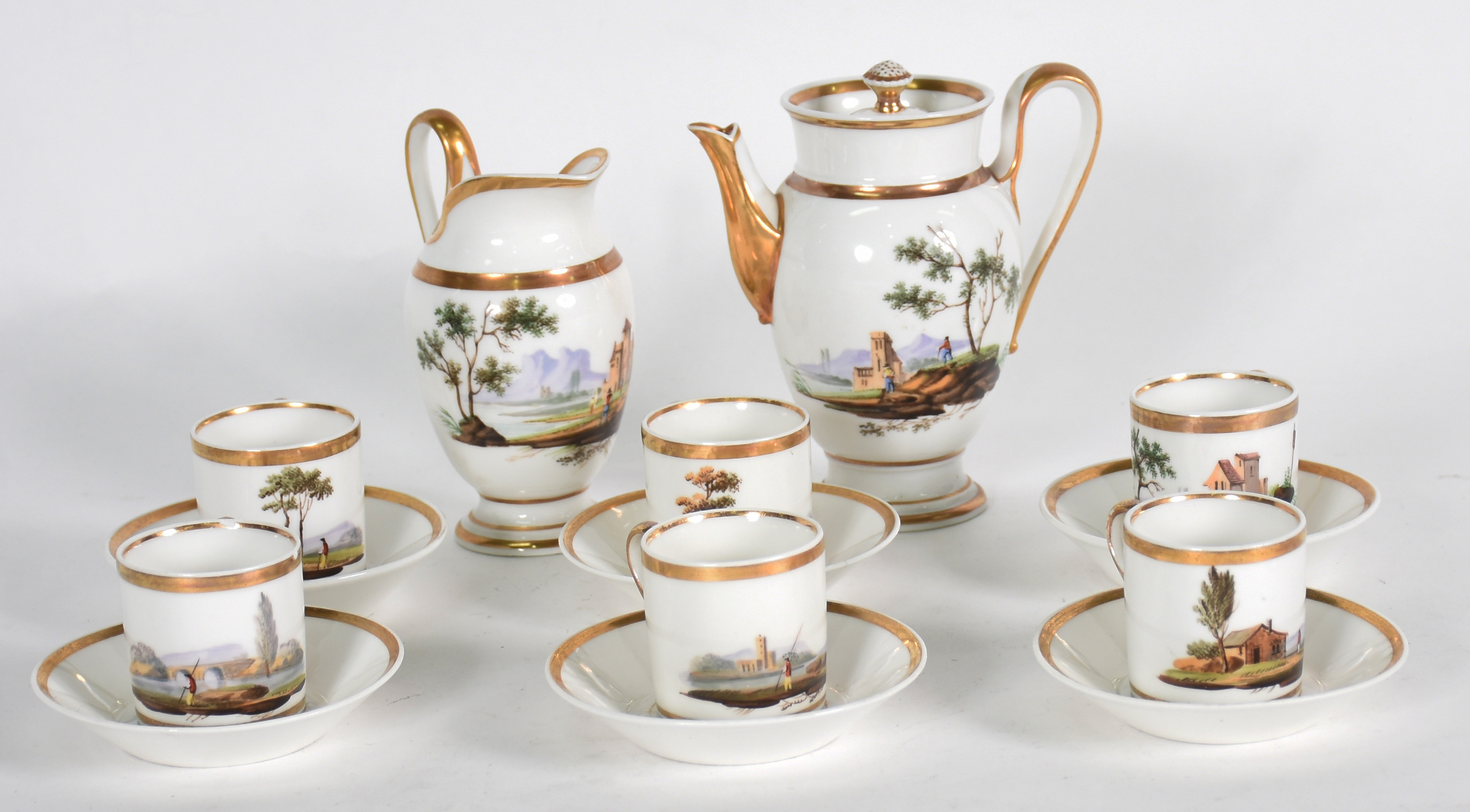 Serviço para café de porcelana europeia decorada com paisagens e... - foto 1 de 5