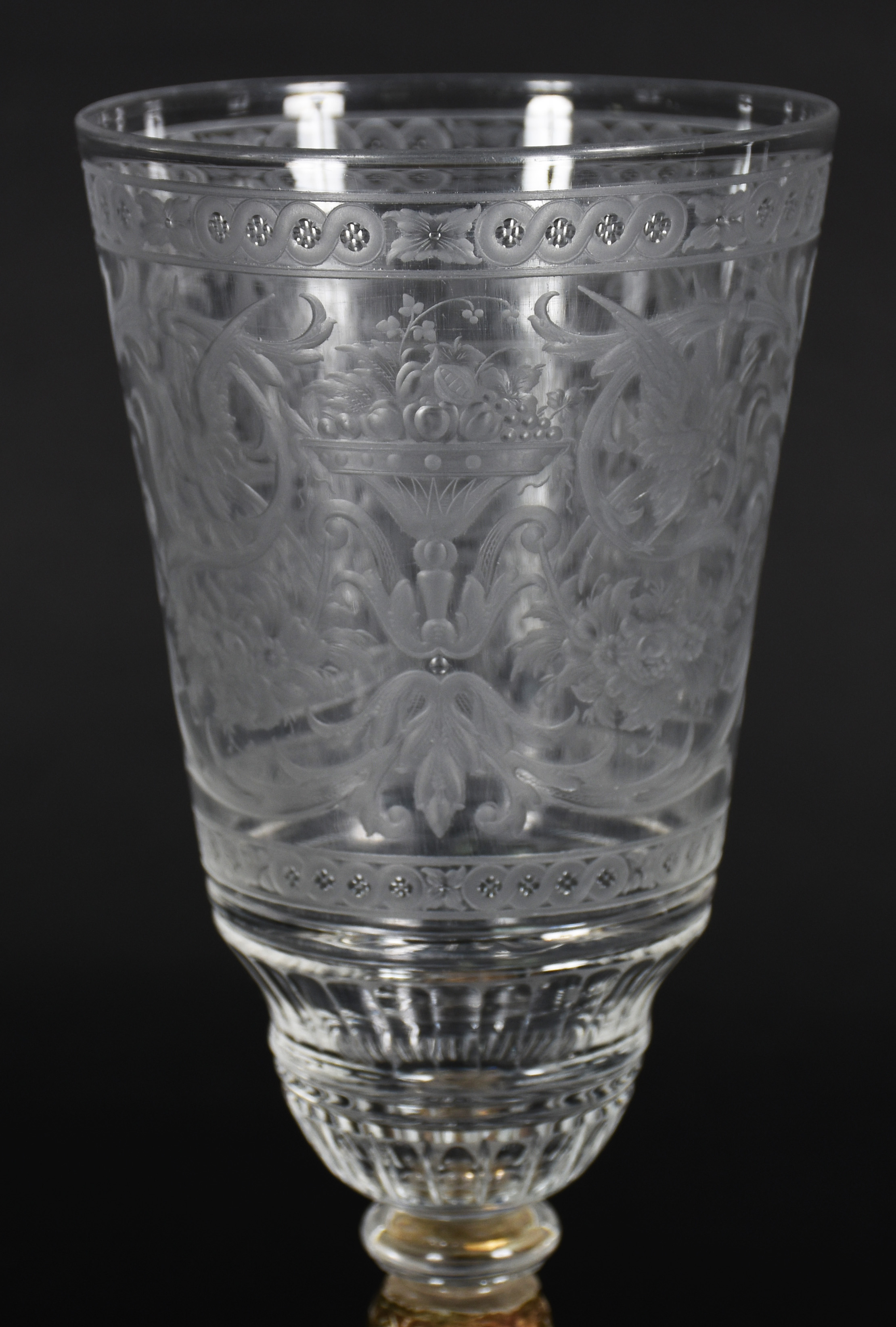Dois cálices de cristal de coleção, ricamente decorados... - foto 3 de 6