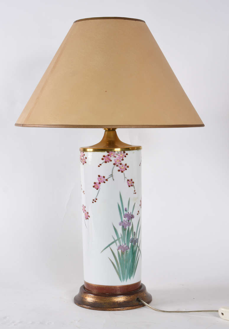 Abatjour de porcelana floral ( medida total com a cúpula) - foto 2 de 2