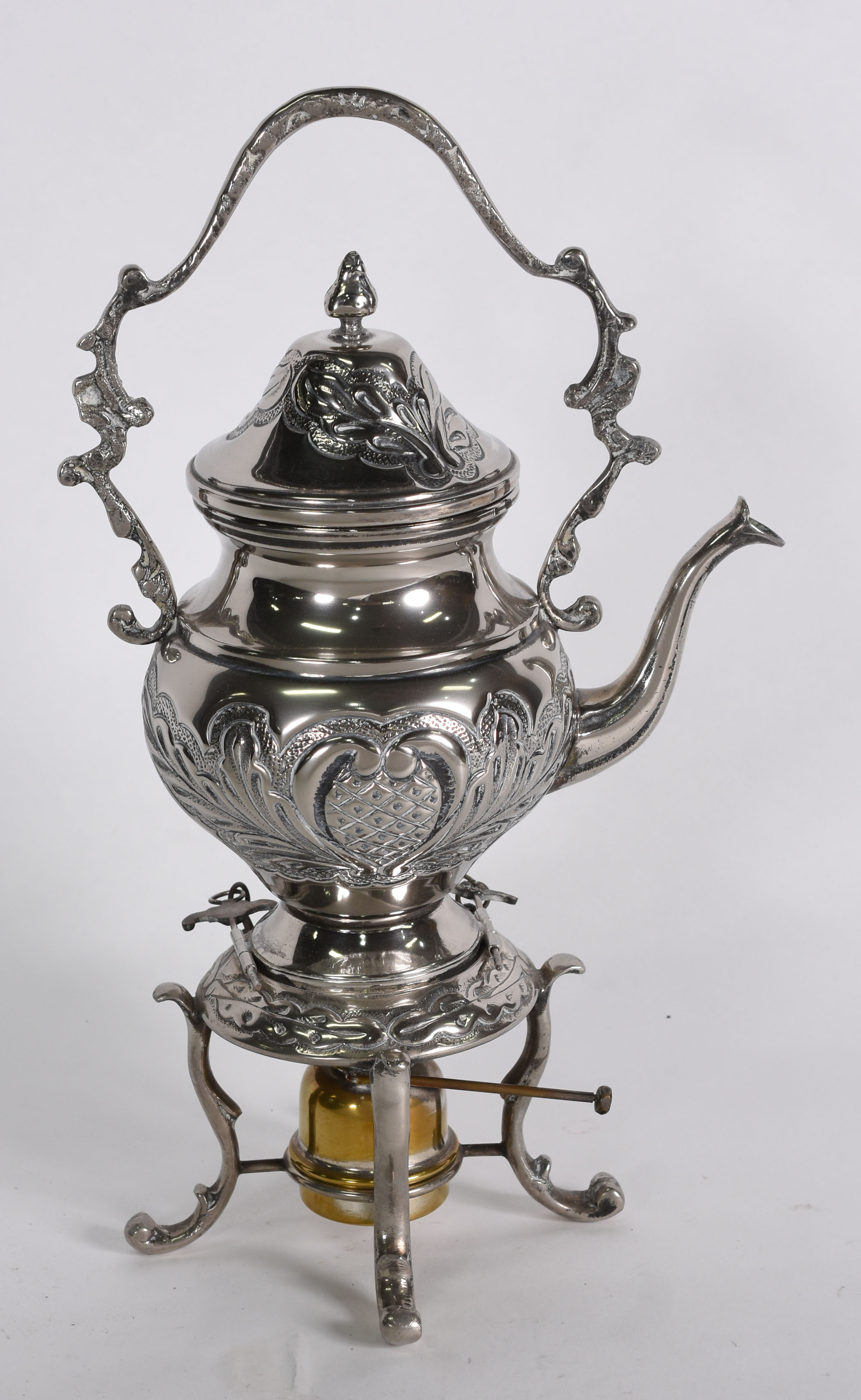 Samovar de metal prateado ( metal com desgastes ) - foto 1 de 5