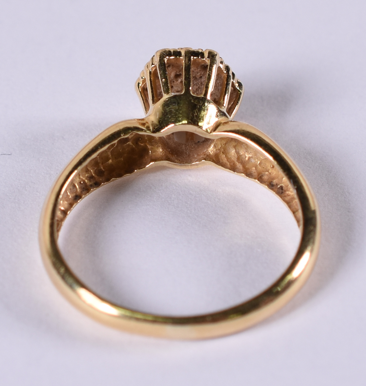 Anel de ouro amarelo 18 k tipo chuveiro com 25 brilhantes . Aro 14 (... - foto 3 de 4