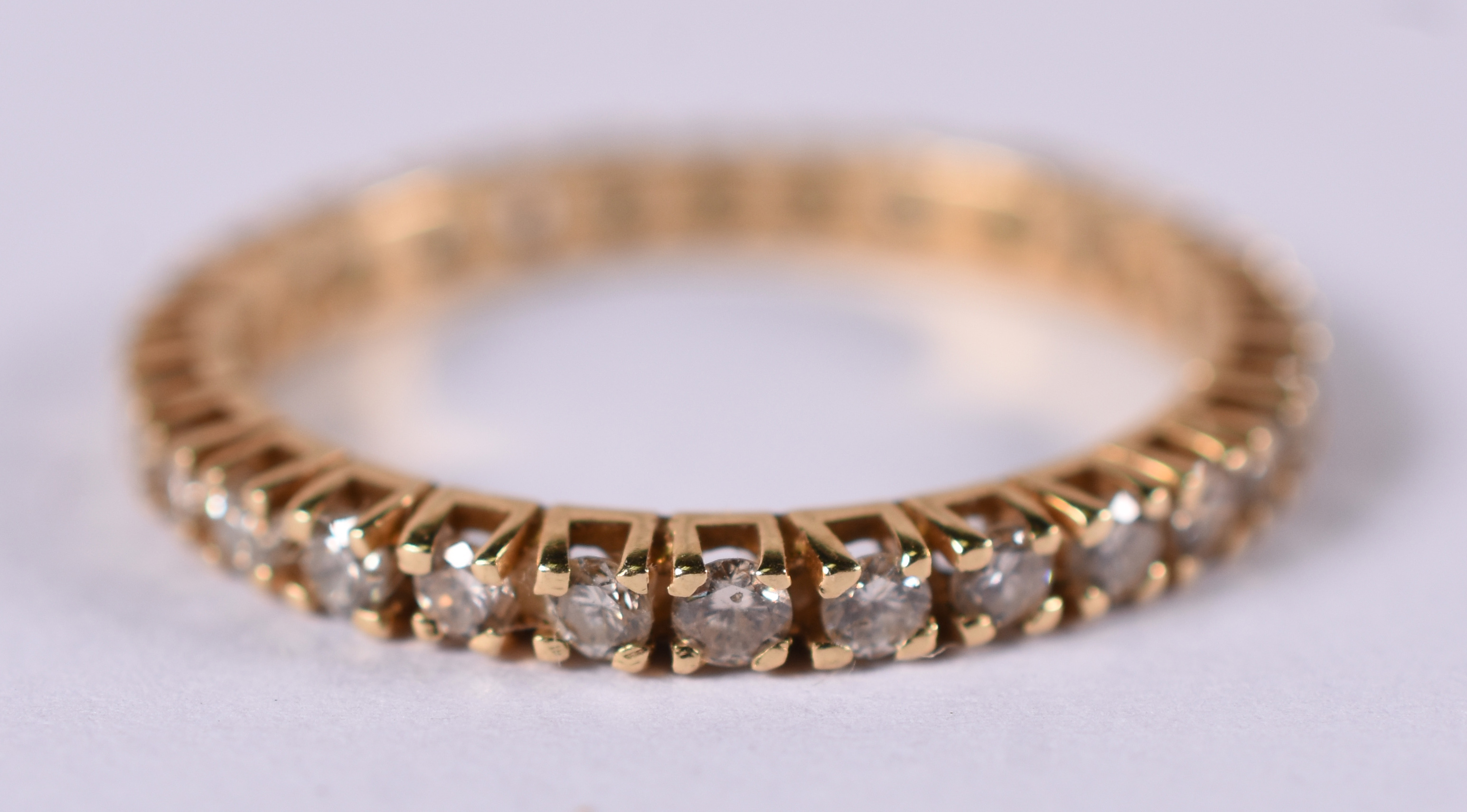 Aliança completa de ouro 18 k amarelo com 32 brilhantes de aprox... - foto 1 de 3