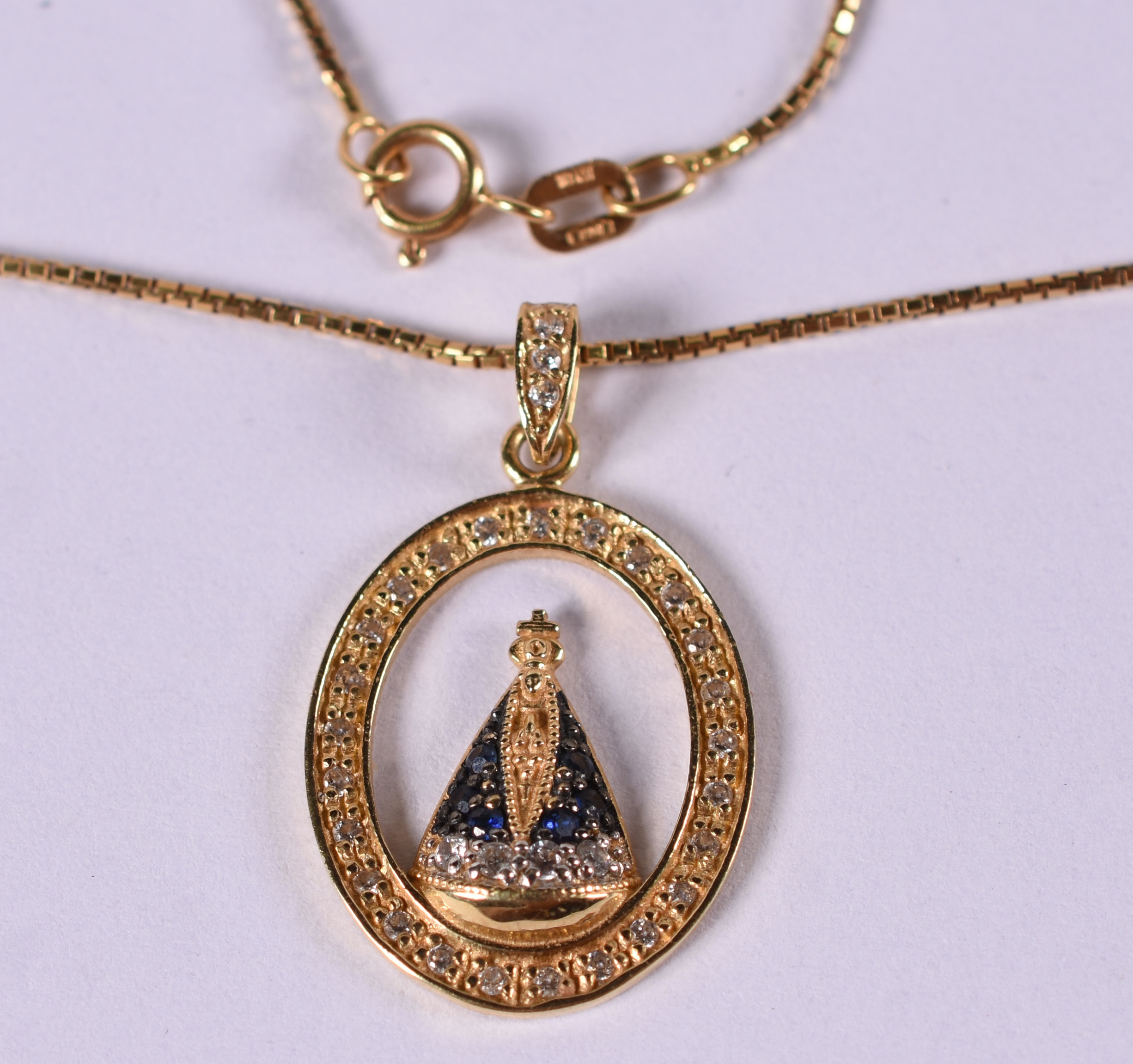 Gargantilha de ouro 18 k amarelo com pingente de N.S. Aparecida . (... - foto 2 de 4