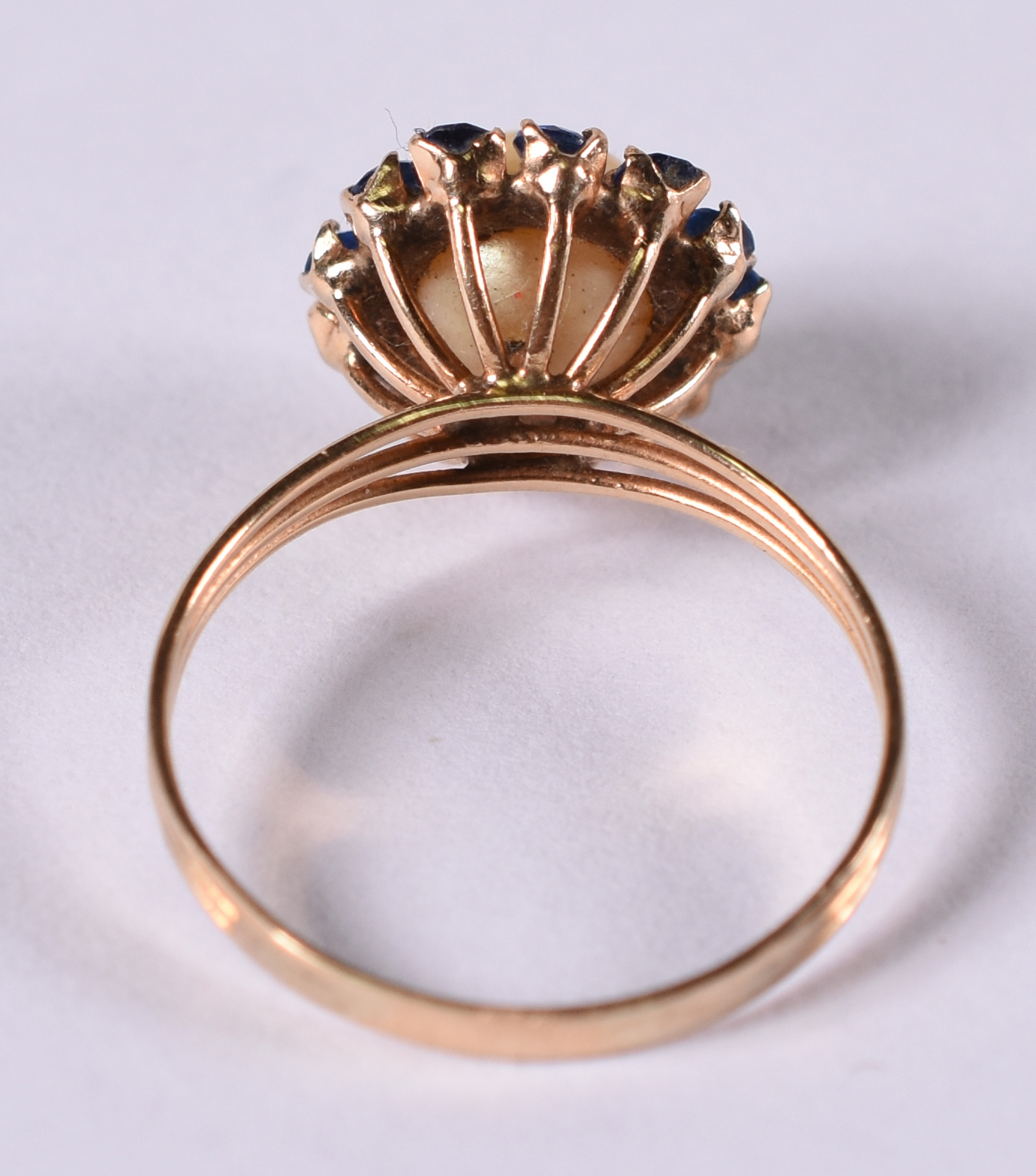 Anel de ouro 18 k amarelo com pérola e pedras azuis . Aro 17 ( Por... - foto 3 de 3