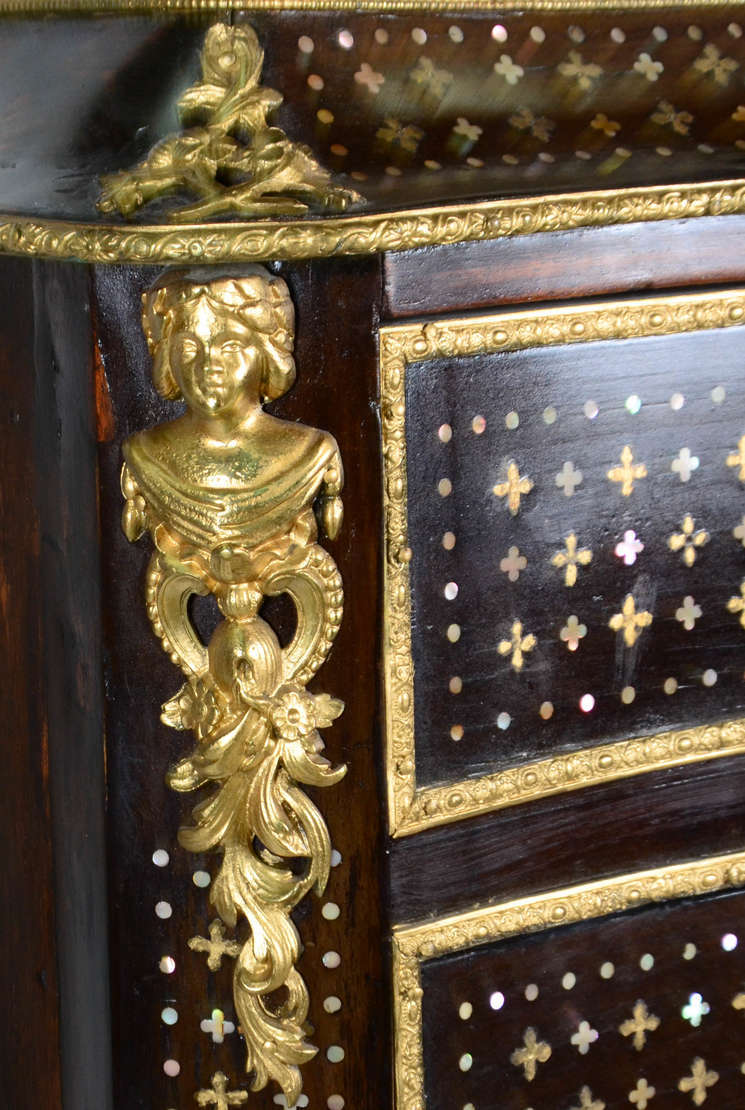 Papeleira “Napoleão III” – Madeira marchetada com madrepérola e metal... - foto 3 de 3