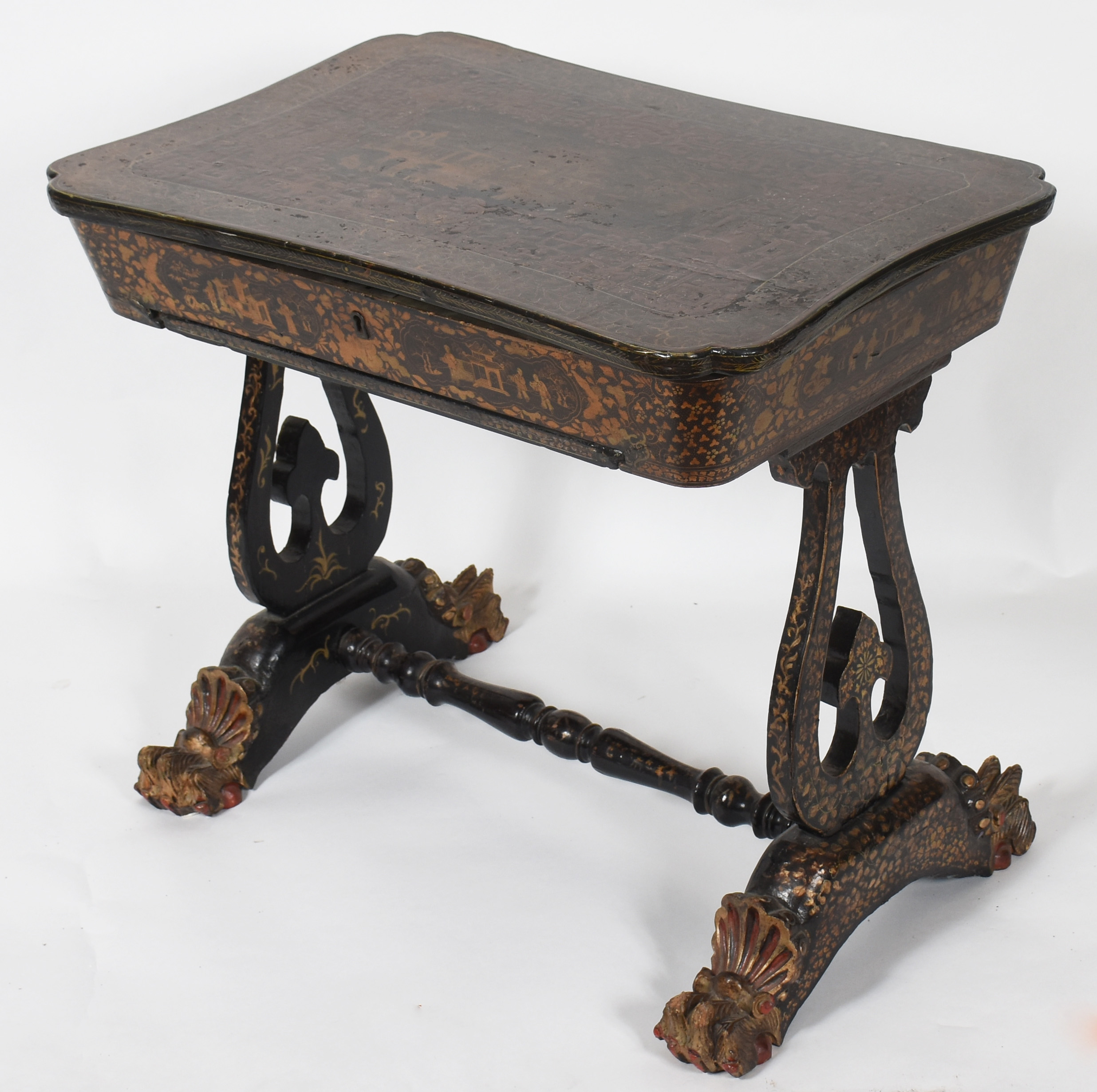 Mesa/costureiro “Chinoiserie” – Madeira laqueada em preto, vermelho e... - foto 1 de 5