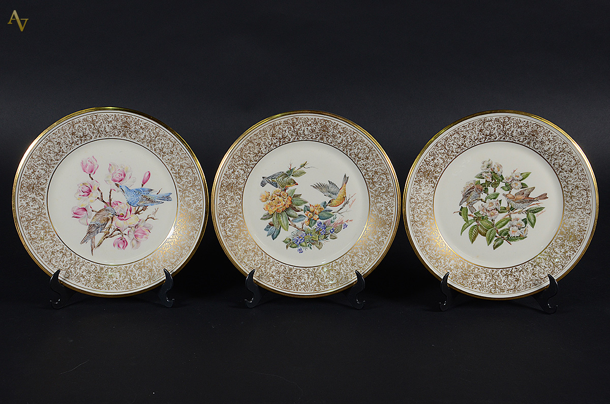LENOX - Três pratos de porcelana americana da coleção "An annual... - foto 1 de 4