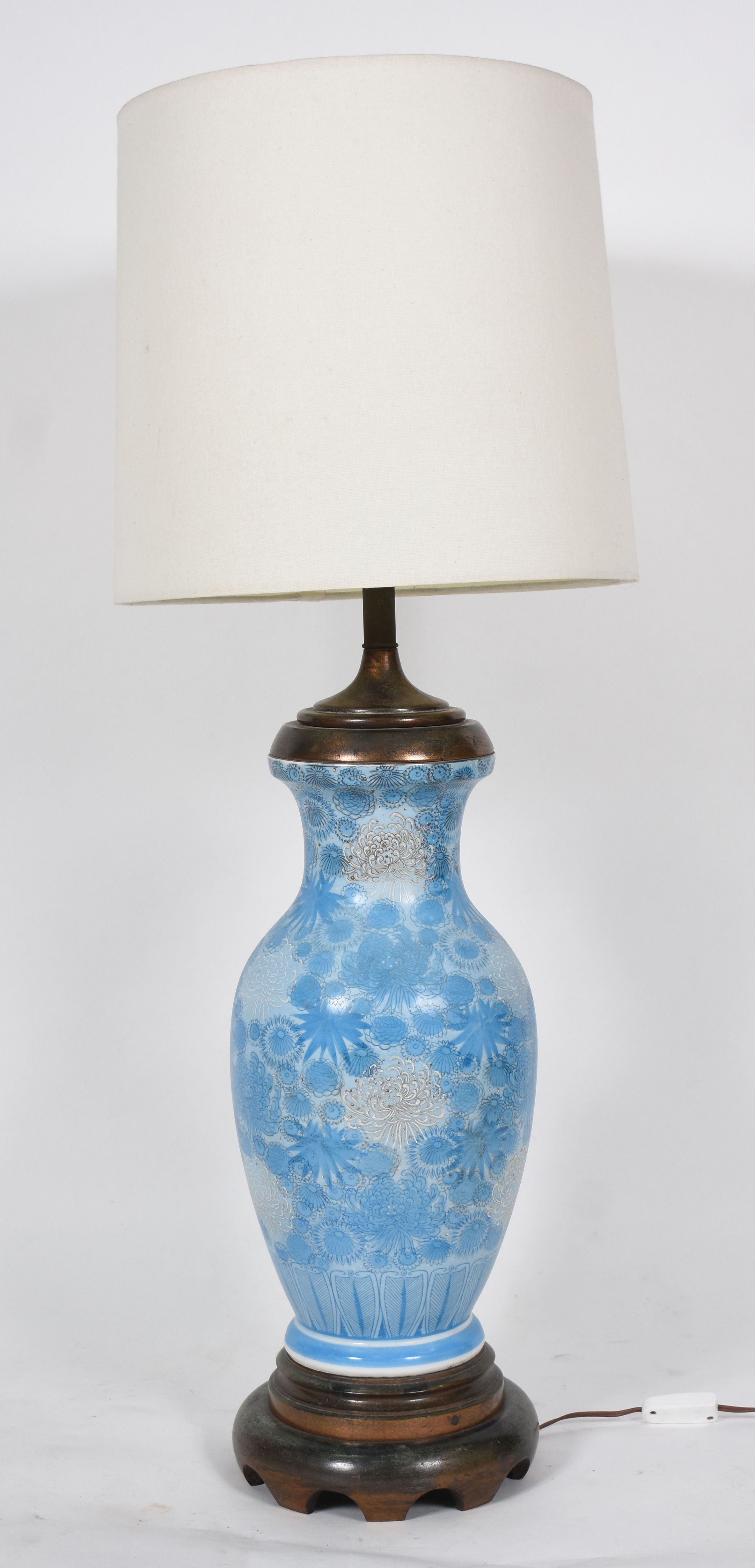 Abatjour de porcelana oriental decoração floral em azul, acompanha... - foto 1 de 4