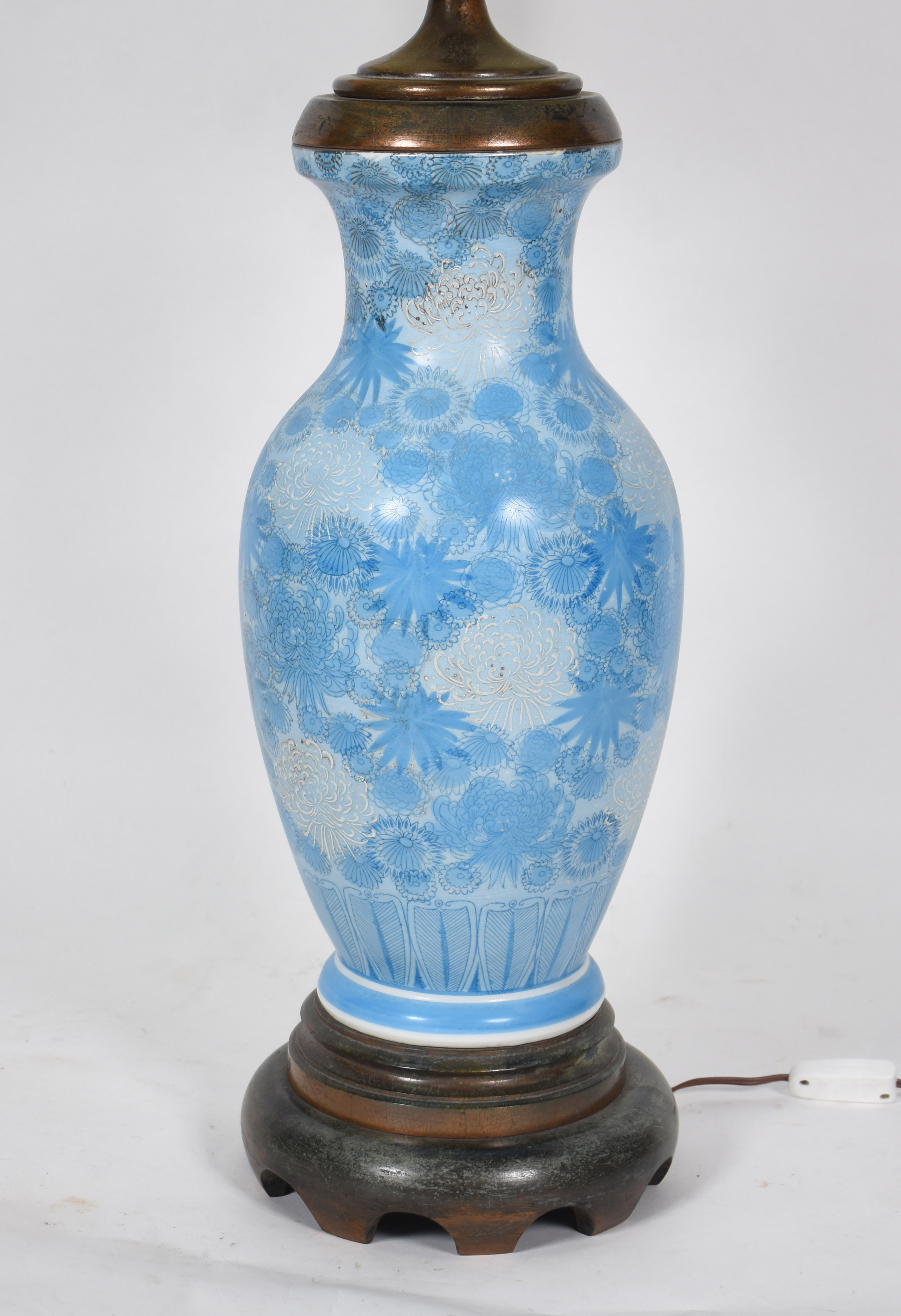 Abatjour de porcelana oriental decoração floral em azul, acompanha... - foto 3 de 4