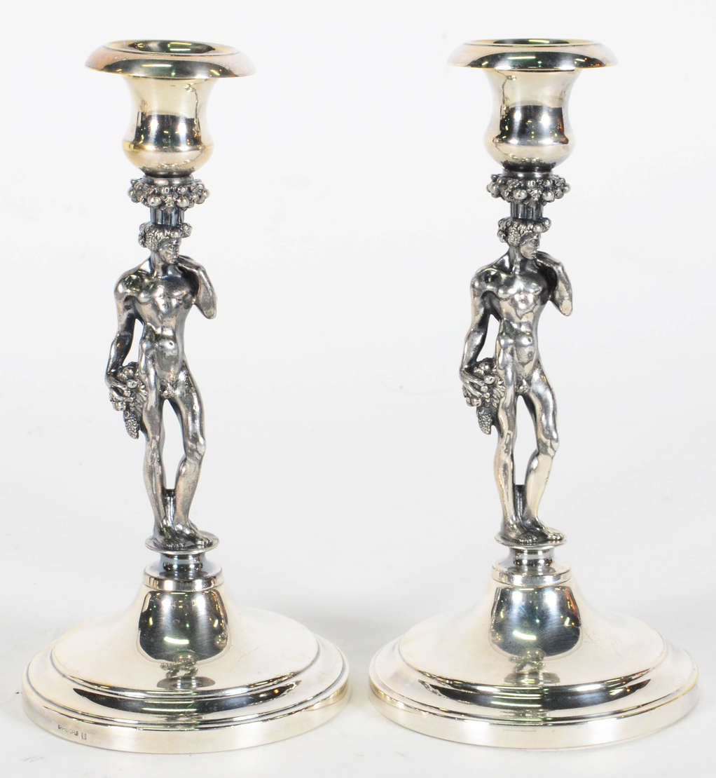 CHRISTOFLE - Par de castiçais em " Silver plate " francês - Coluna... - foto 1 de 4