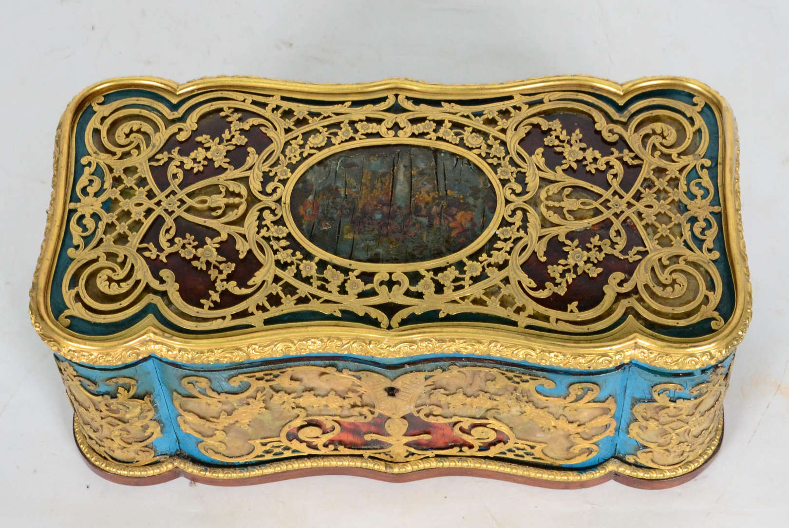 Caixa “Veneziana” – Madeira pintada com aplicações de tartaruga... - foto 4 de 5