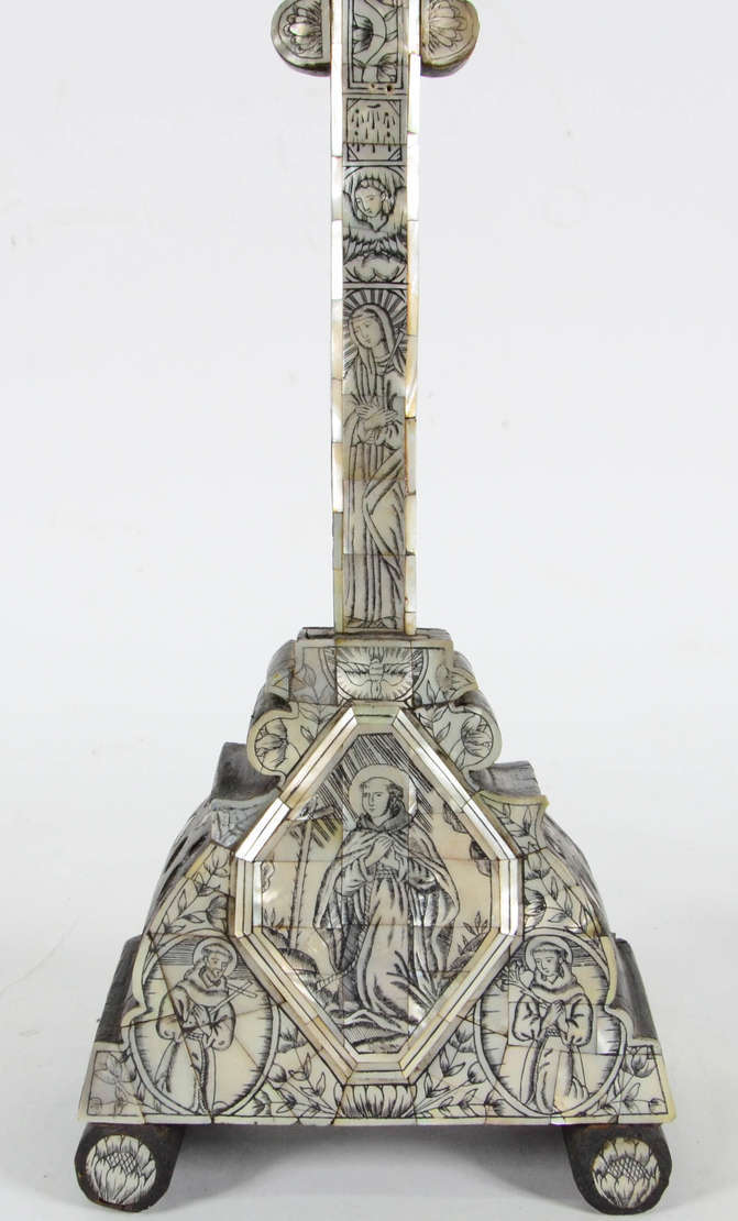 Arte Sacra – Cruz da Terra Santa, trazida por peregrinos – Crucifixo... - foto 4 de 5