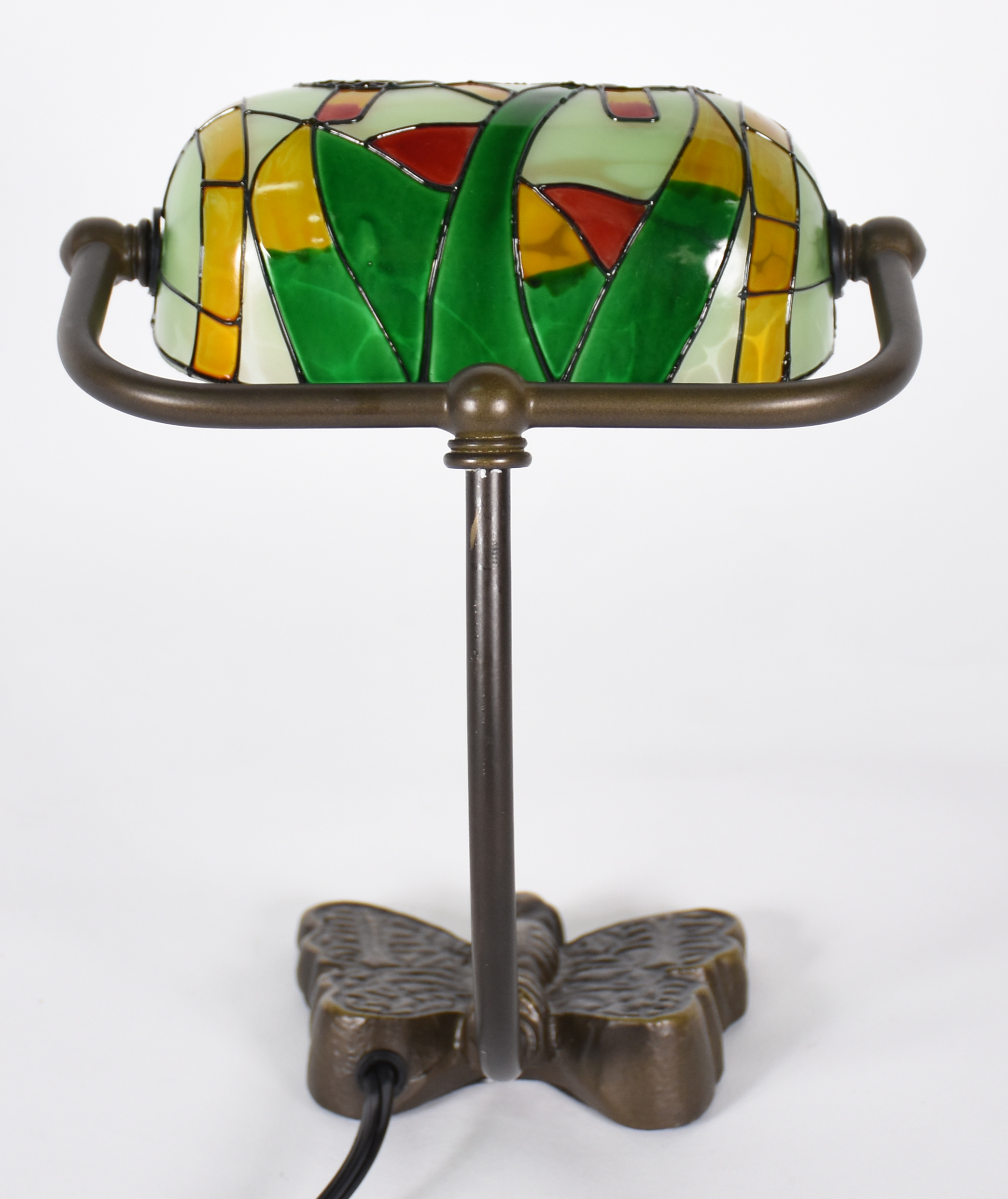 Luminária de mesa com base de metal e cúpula de vidro multicor... - foto 4 de 4