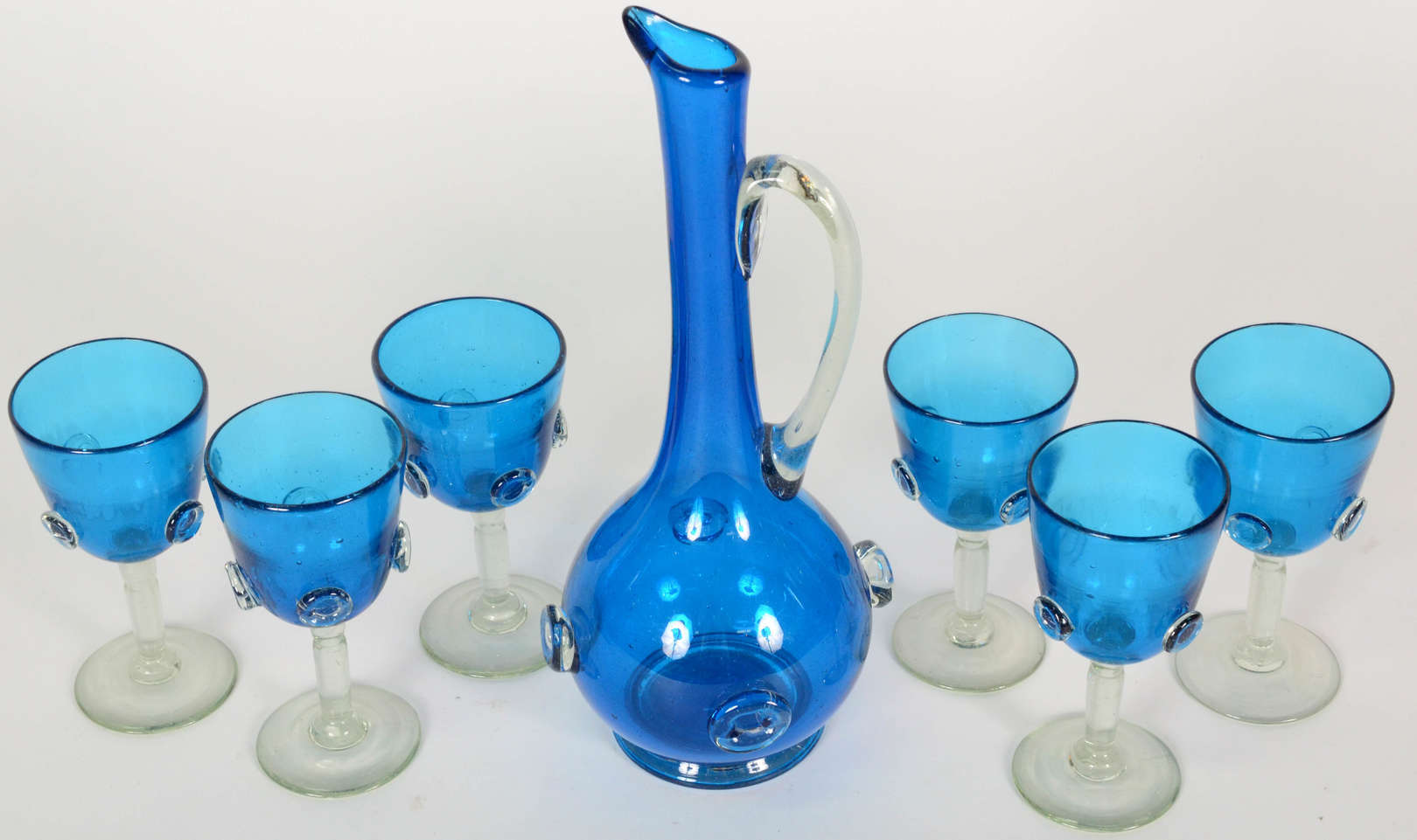MURANO – Conjunto de jarra e seis copos de pé, tamanho para água... - foto 1 de 2