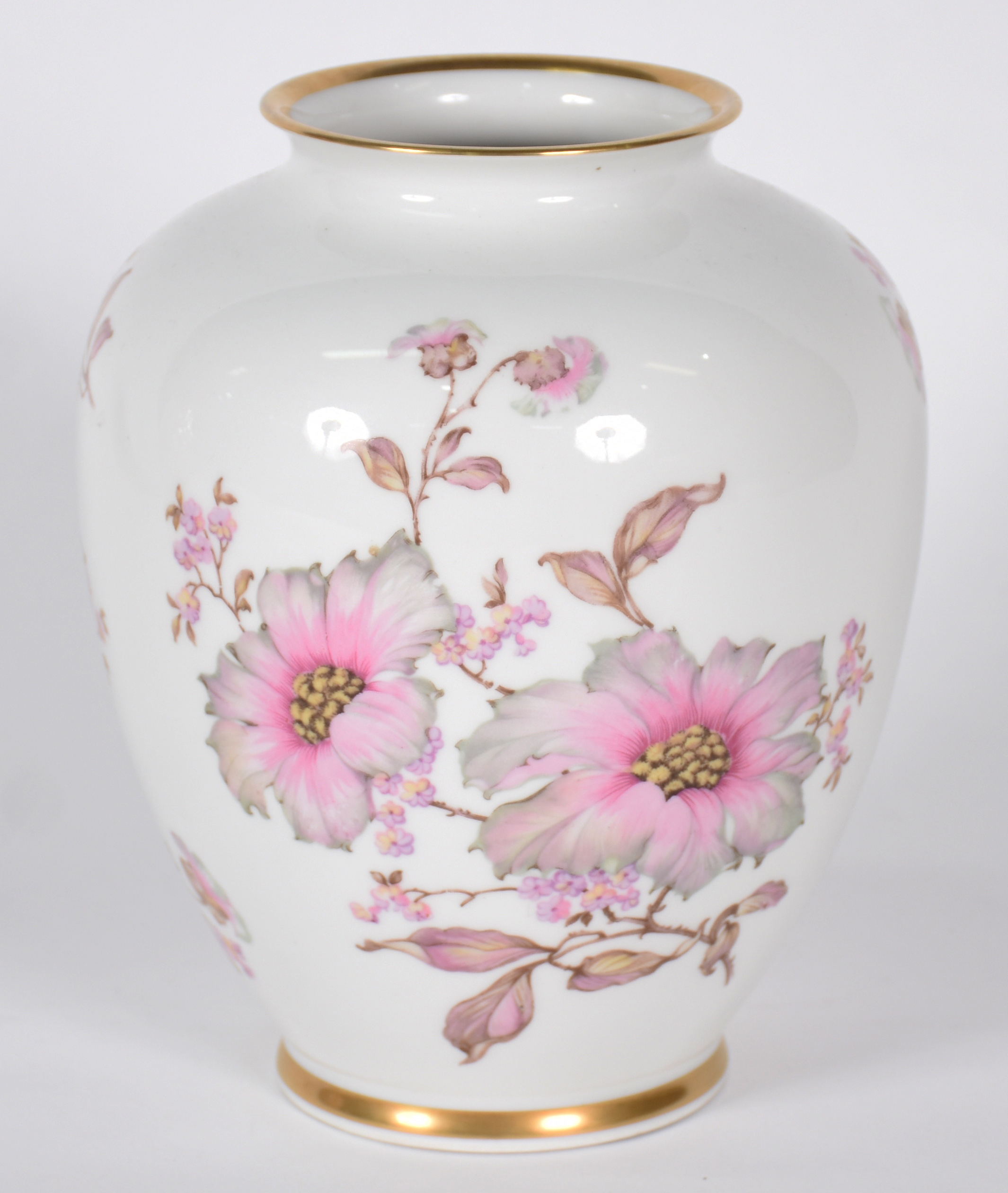 Vaso de porcelana Alemã da Bavária, "Jaegger Porcellan", decorada com... - foto 1 de 3