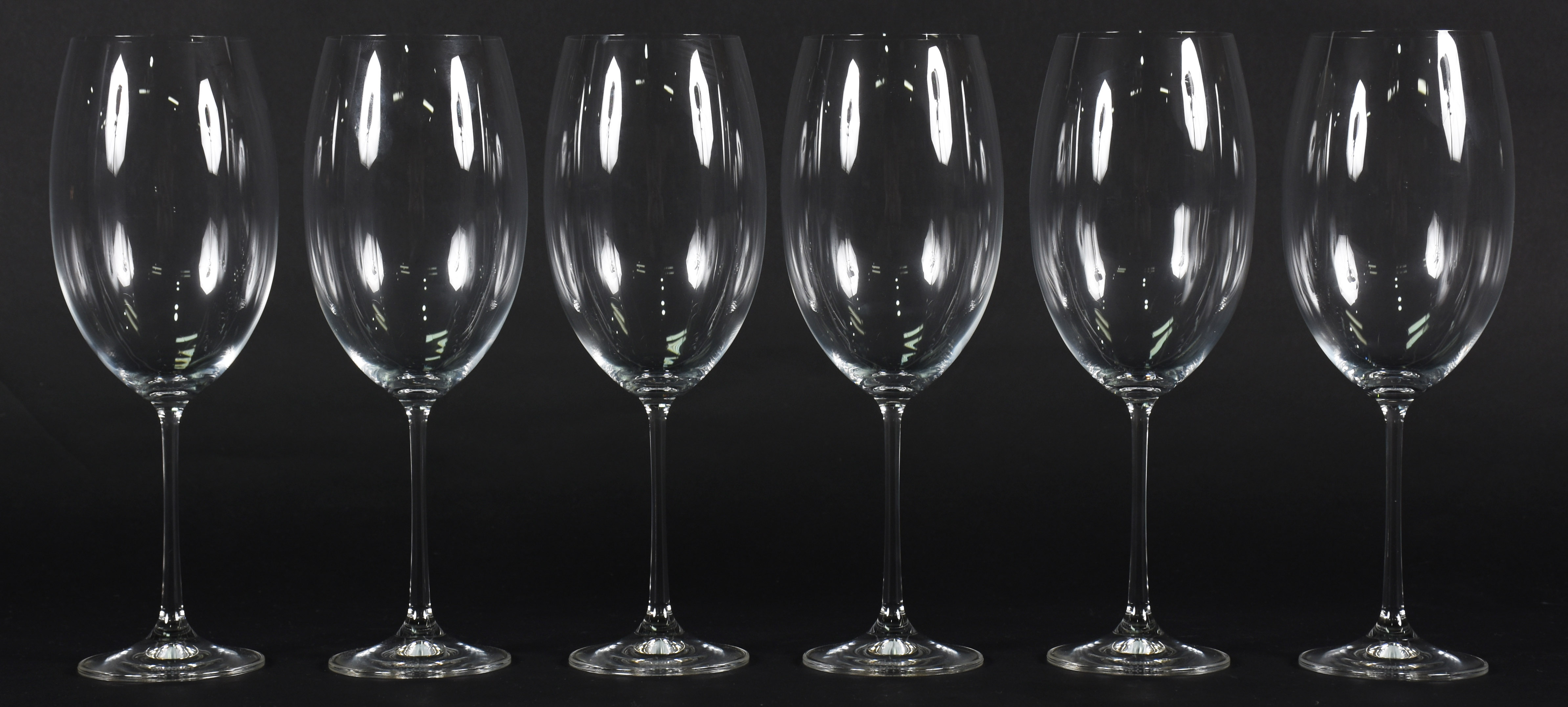 Seis taças de cristal da Bohemia para vinho tinto - 800 ml - foto 1 de 4