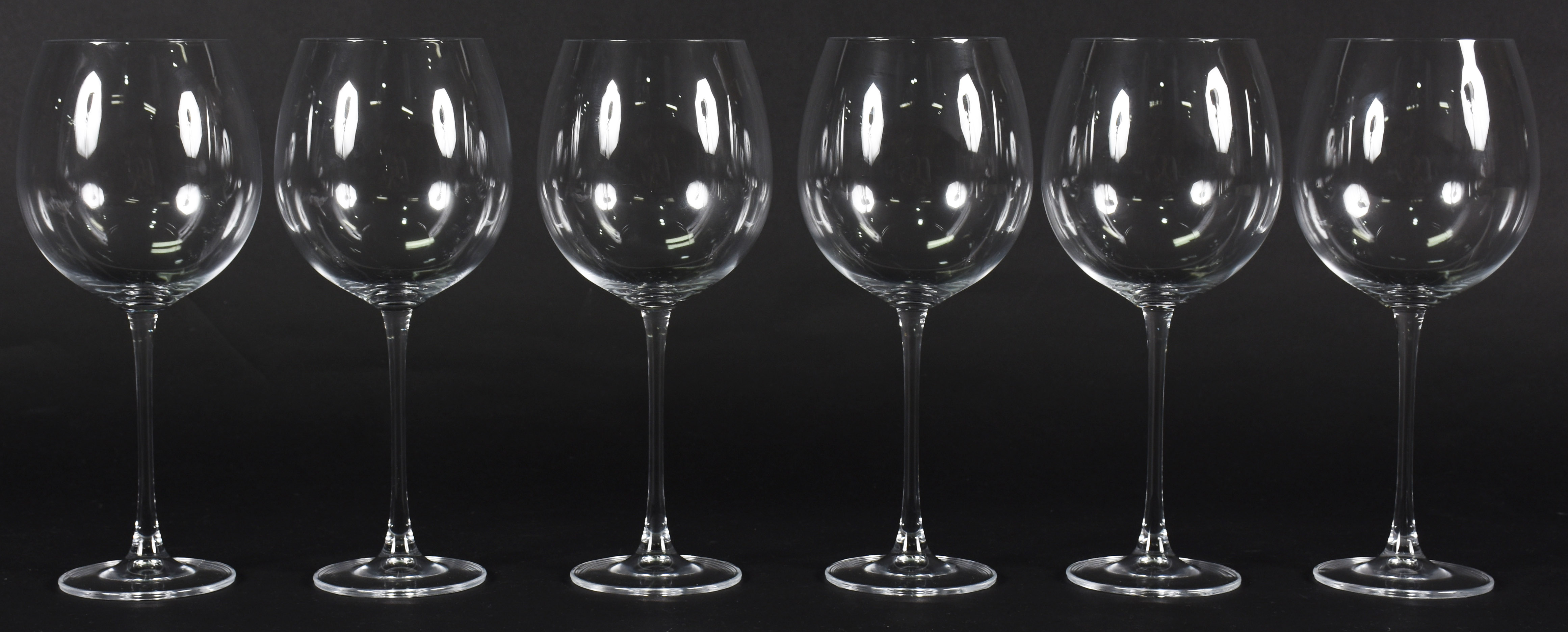Seis taças de cristal da Bohemia para vinho 850 ml - foto 1 de 3