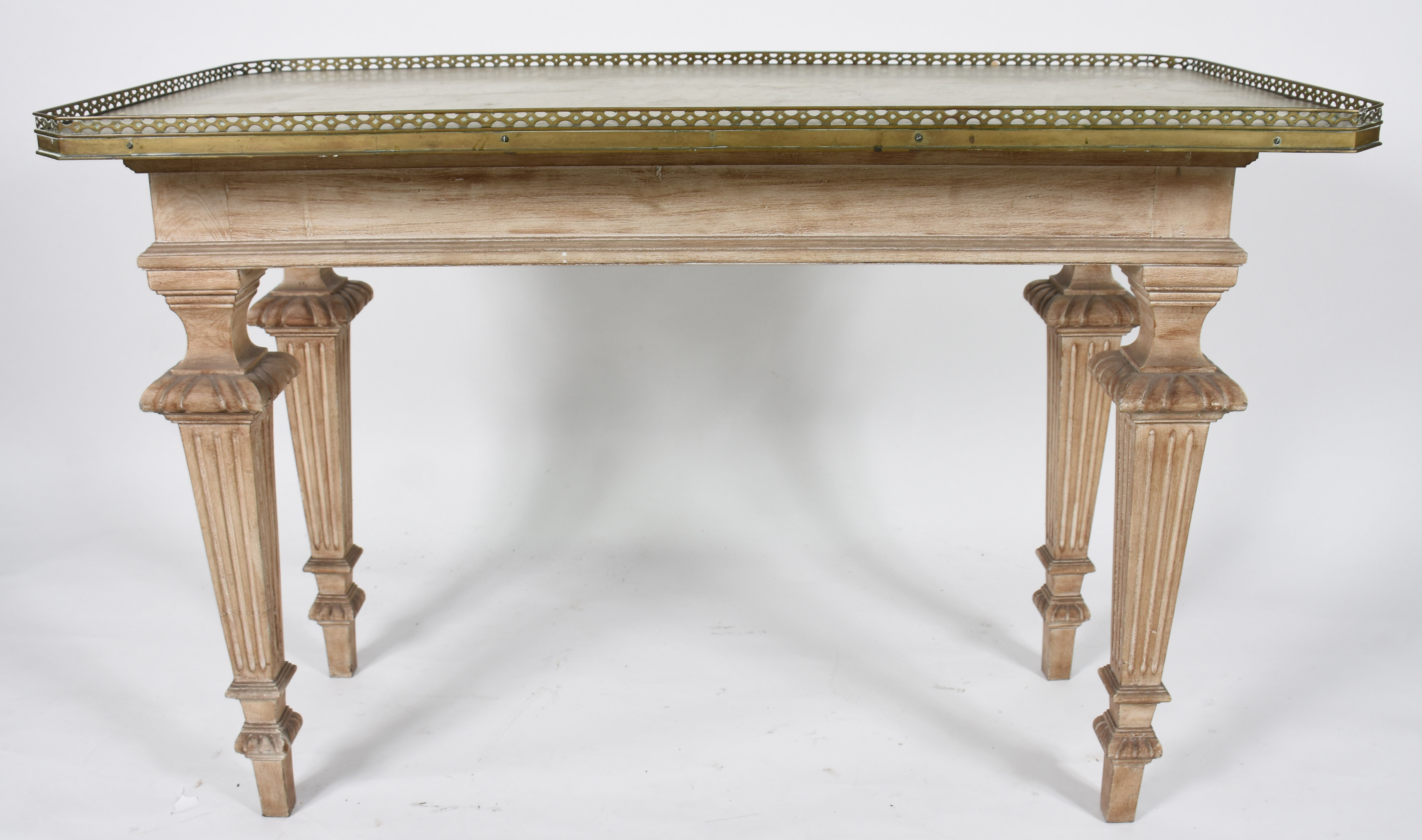 Console de madeira nobre em decapê , estilo Império, tampo de mármore... - foto 4 de 4