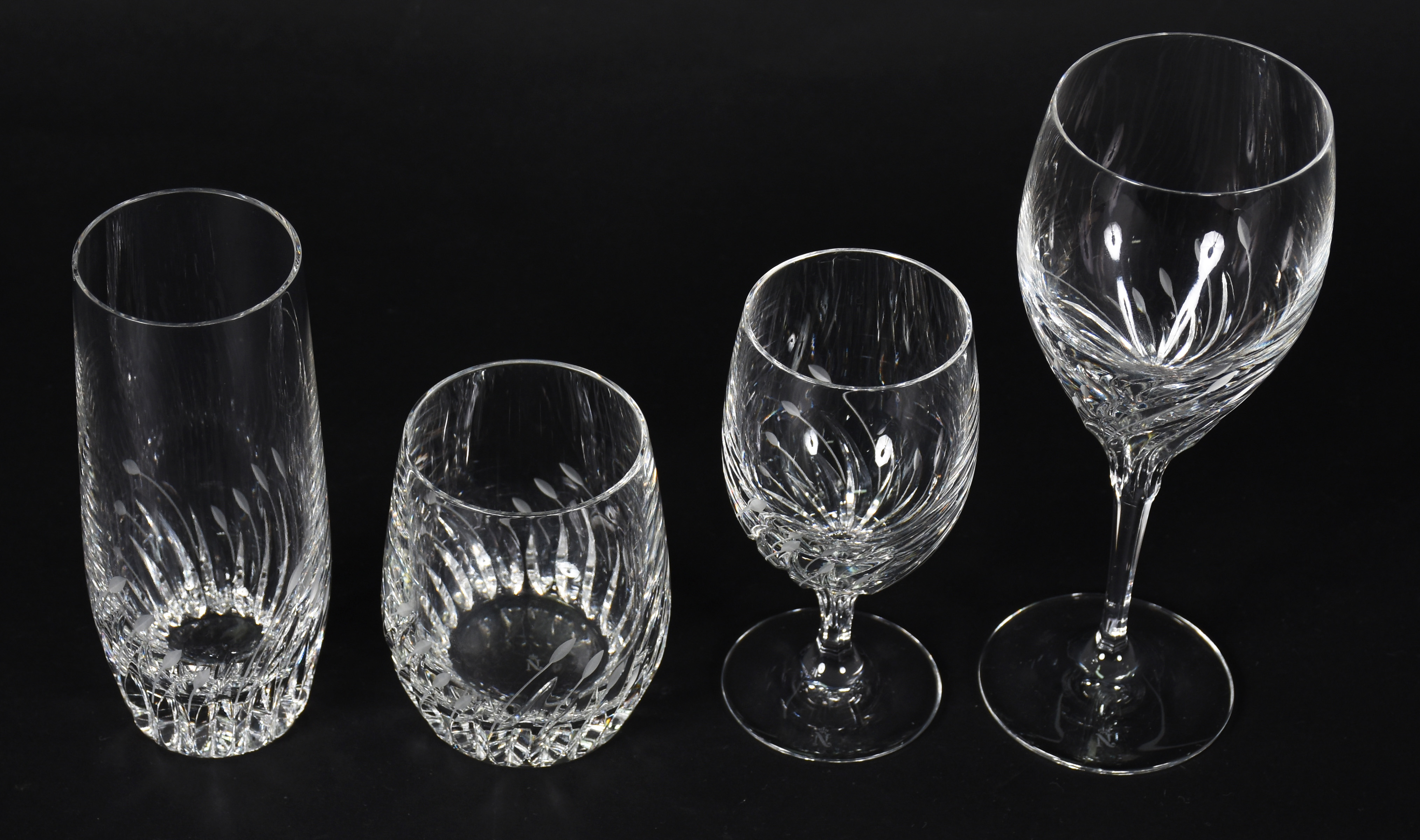 Conjunto de copos de cristal Napoleão , Composto de : 6 copos baixo... - foto 2 de 5
