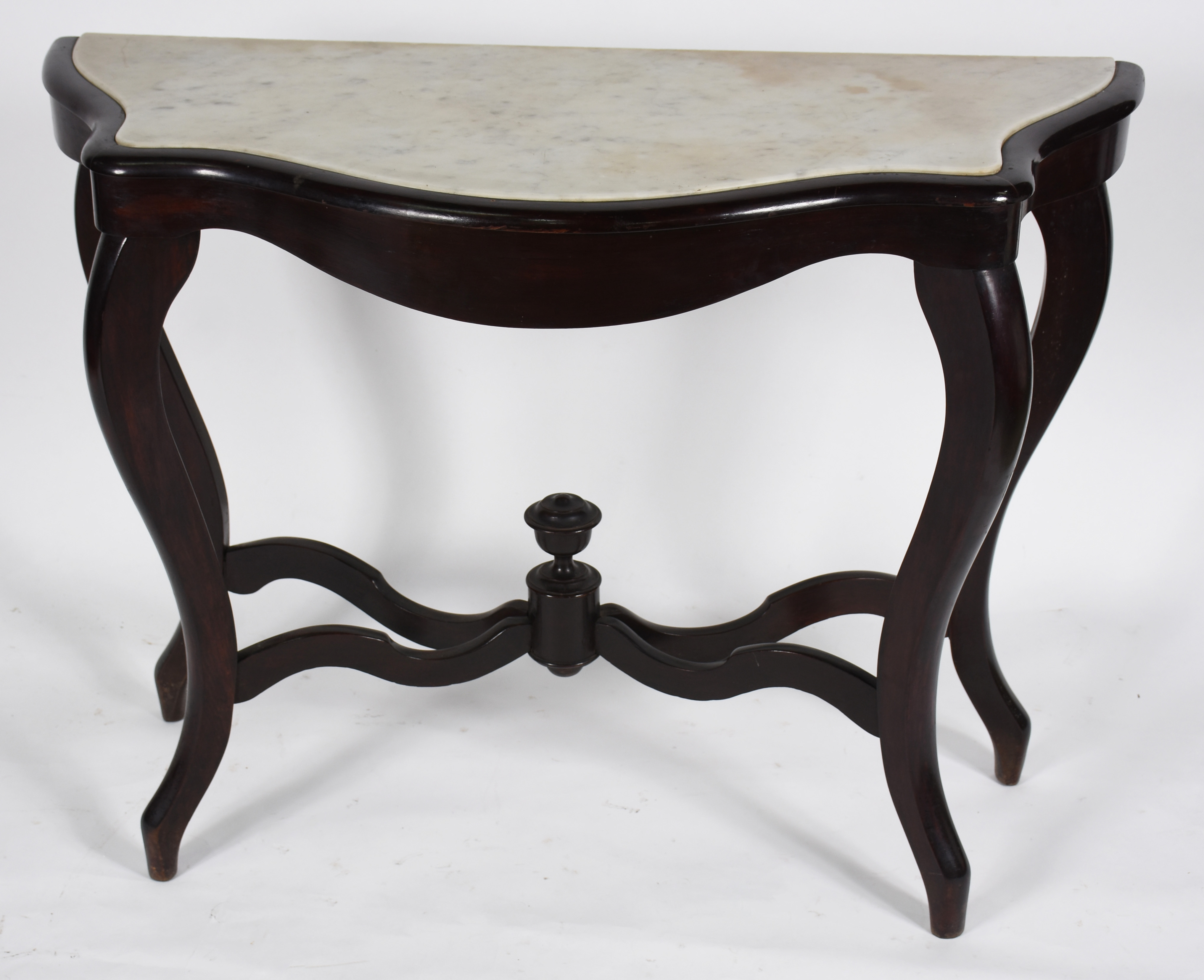 Console de madeira nobre, estilo Luis Felipe, tampo de mármore. - foto 2 de 3