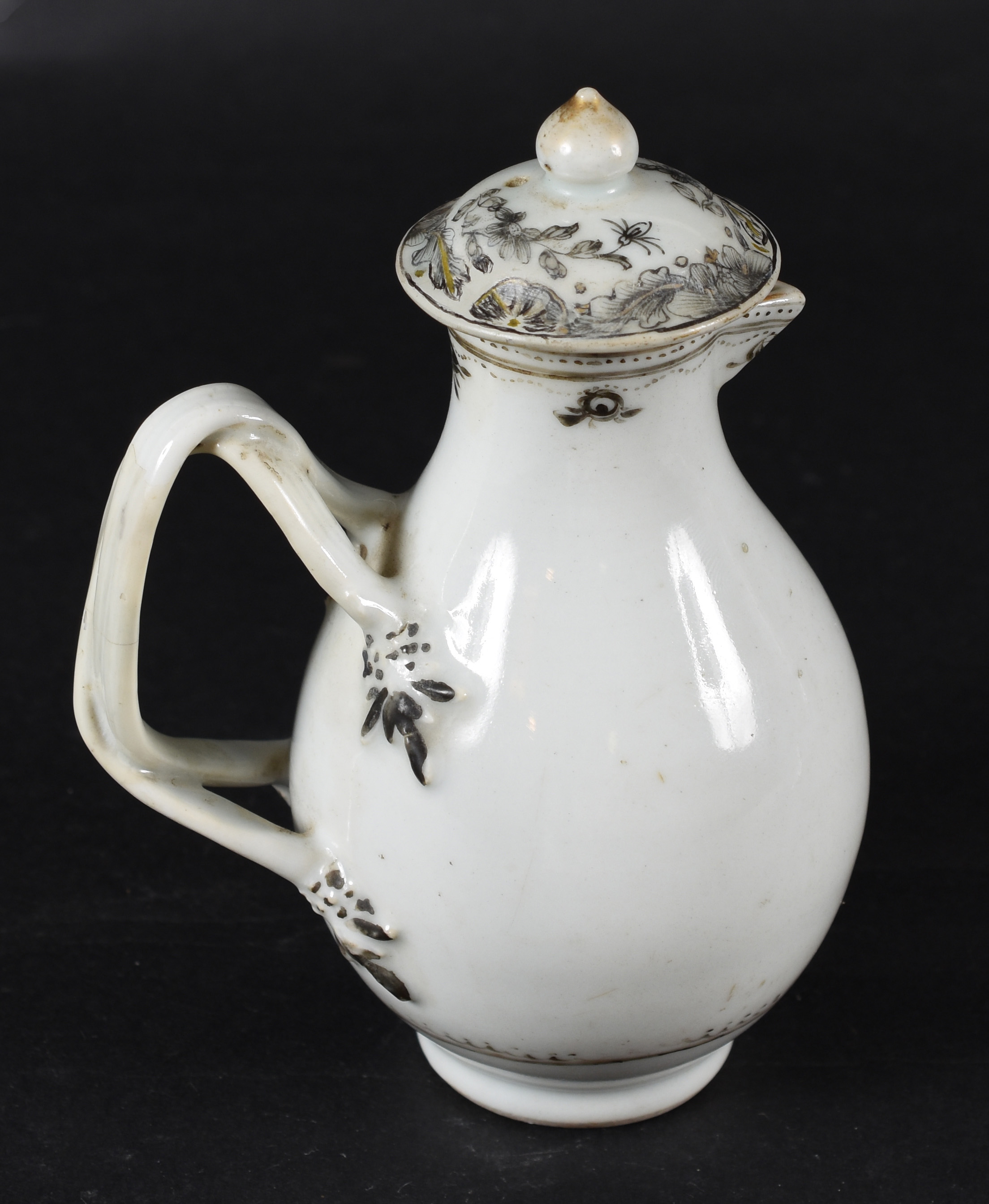 Cia. das Índias – Leiteira – Porcelana chinesa – Decoração floral... - foto 3 de 3