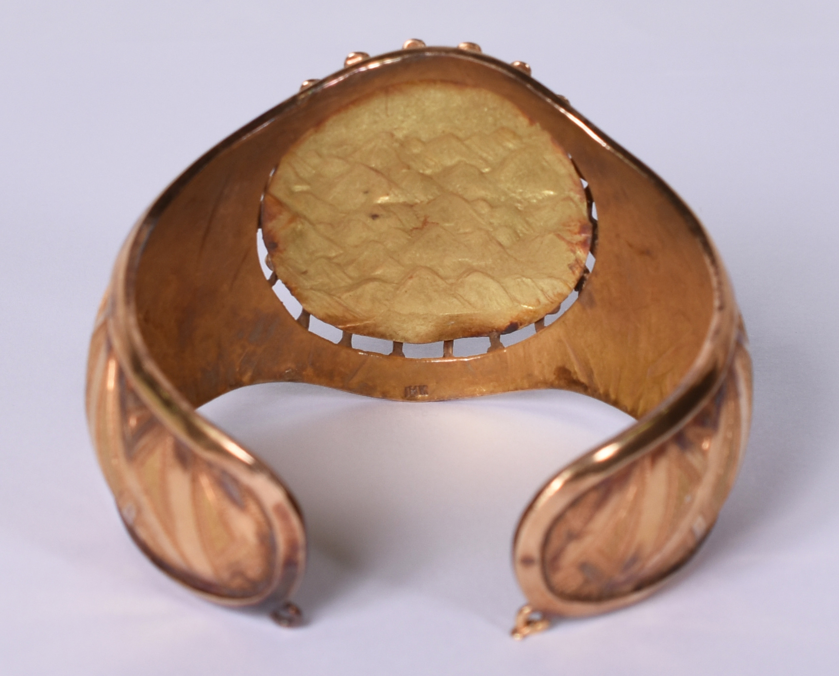 Pulseira de ouro 18 K com cena de " adoração ao sol" , peça Peruana... - foto 4 de 6