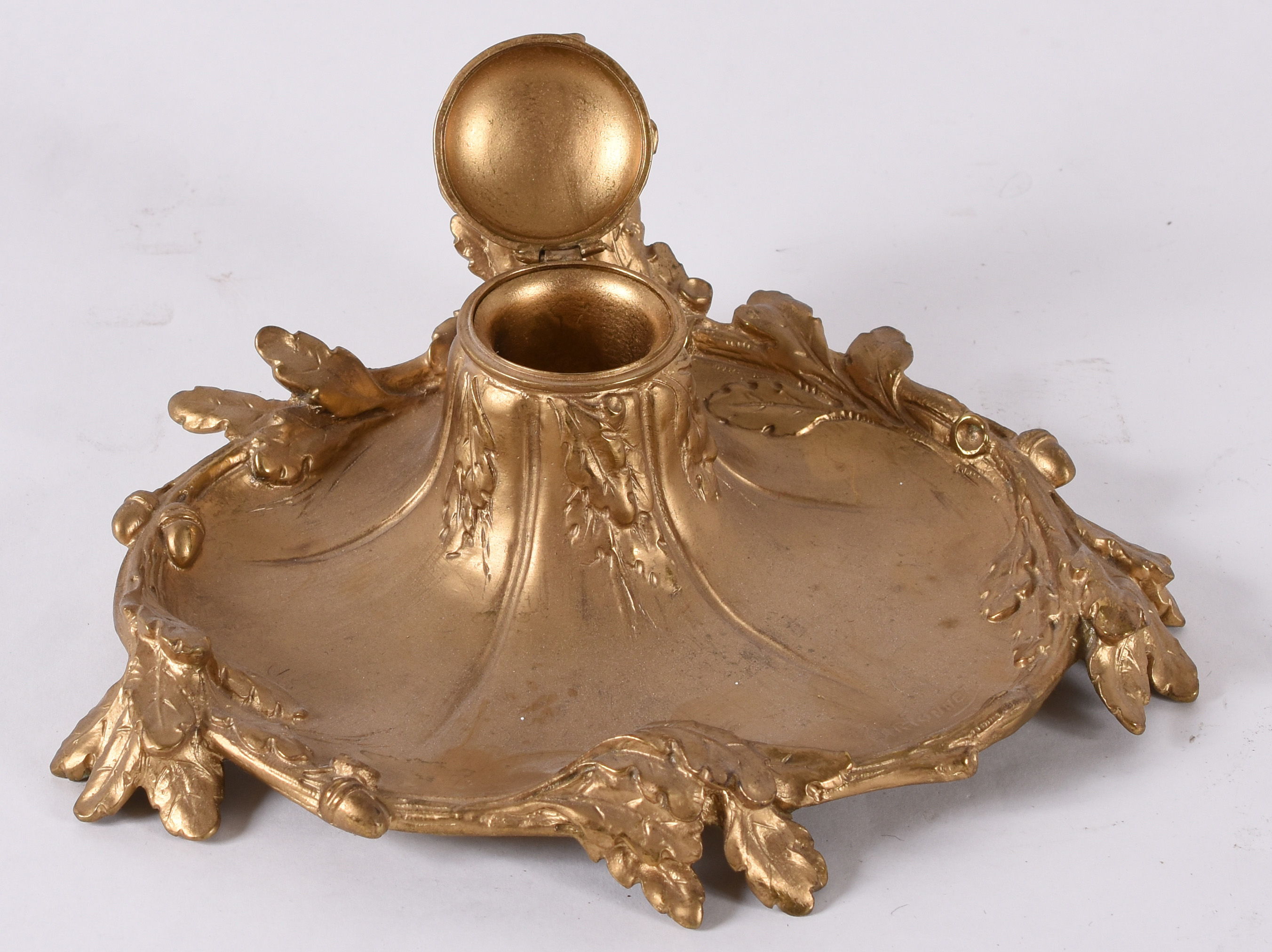 Tinteiro “Art Nouveau” – Bronze Francês pintado de dourado –... - foto 2 de 3