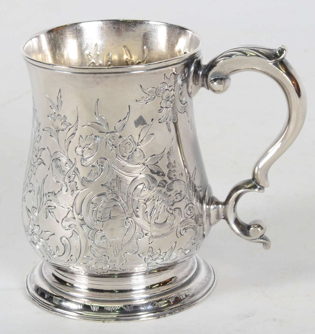 Mug (caneca) – Prata inglesa, contraste de Londres. Prata Mary... - foto 1 de 4