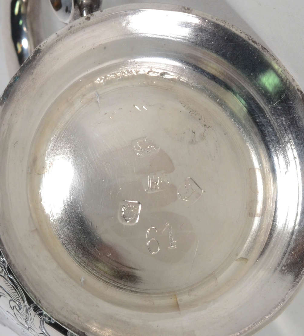 Mug (caneca) – Prata inglesa, contraste de Londres. Prata Mary... - foto 4 de 4