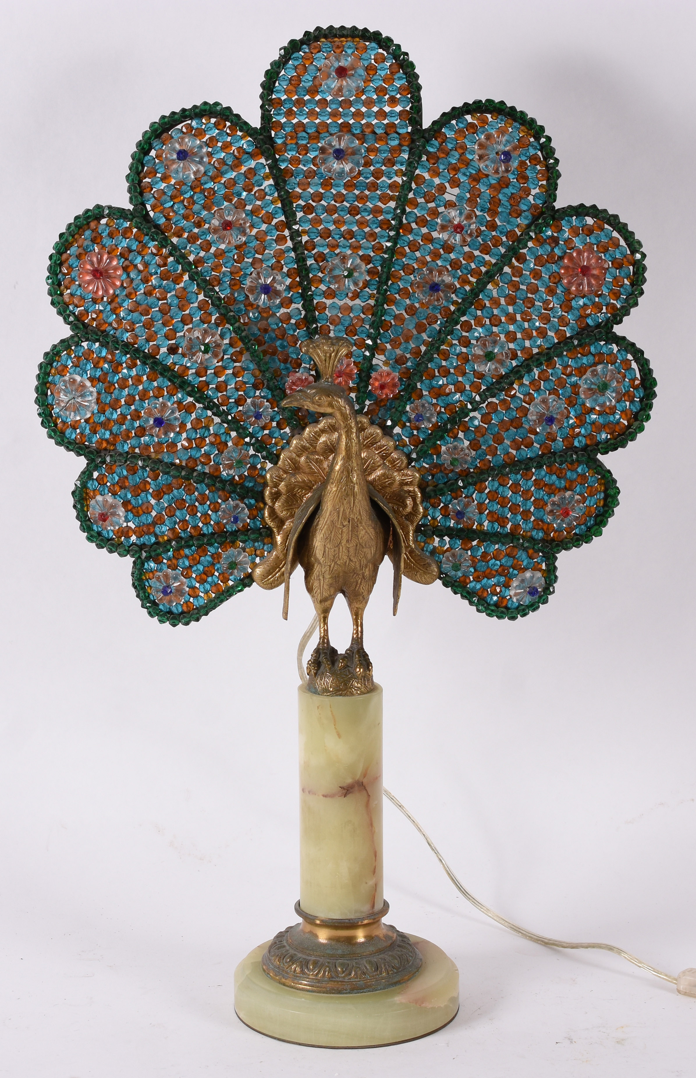 Luminária “Art Nouveau”- Alabastro, bronze dourado e contas de de... - foto 1 de 5