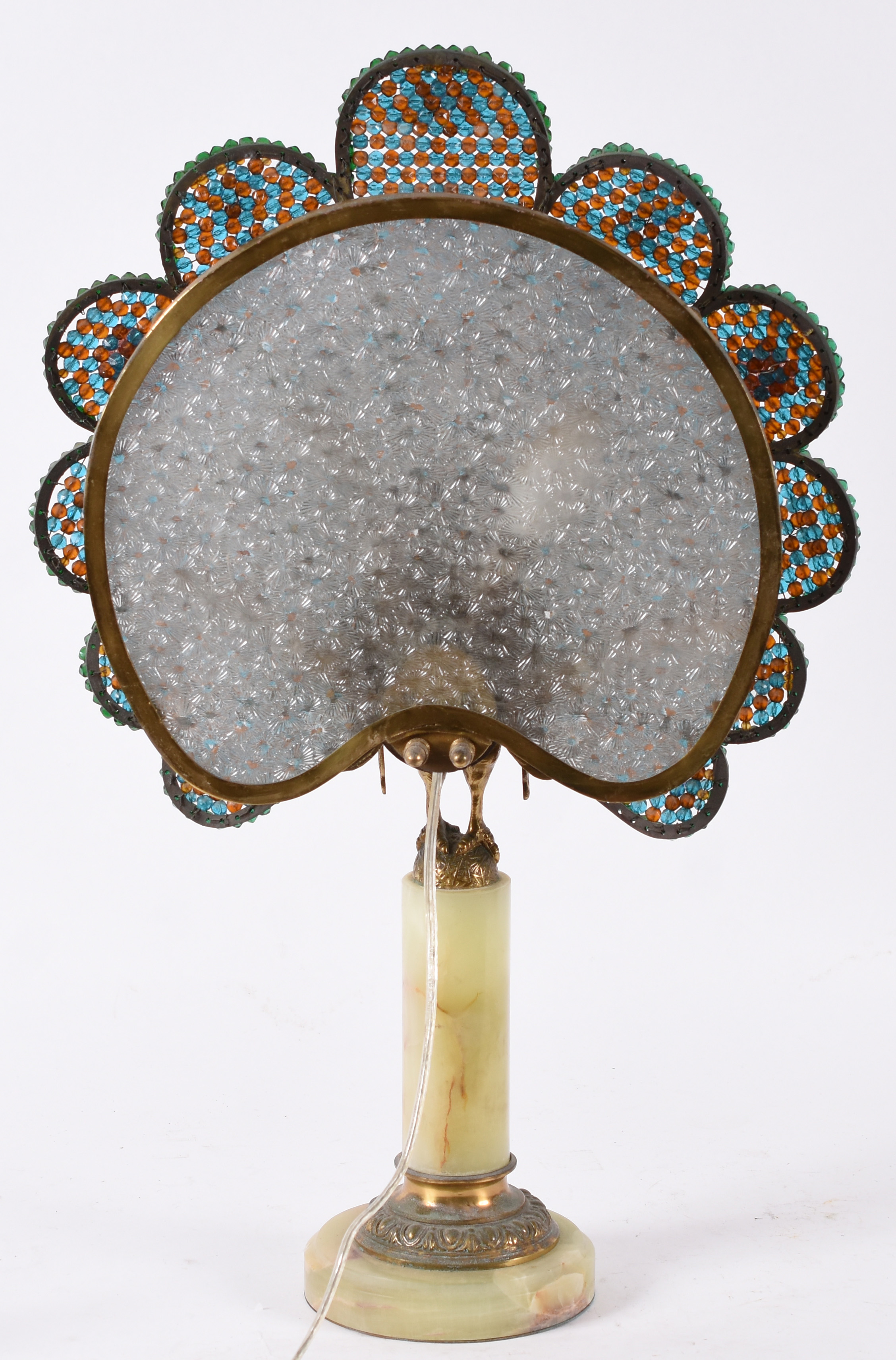 Luminária “Art Nouveau”- Alabastro, bronze dourado e contas de de... - foto 5 de 5