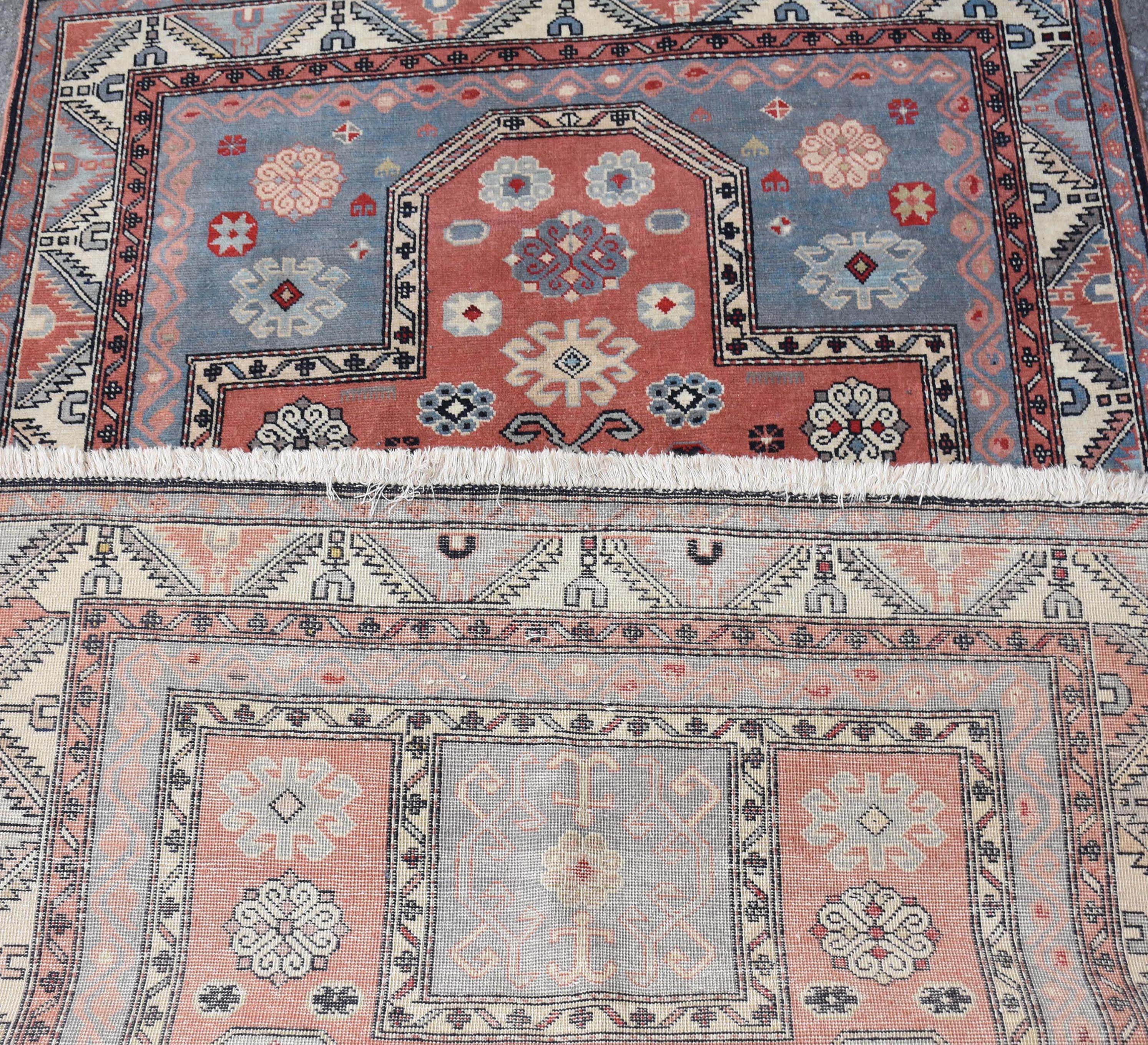 Tapete Kasak . - foto 2 de 2
