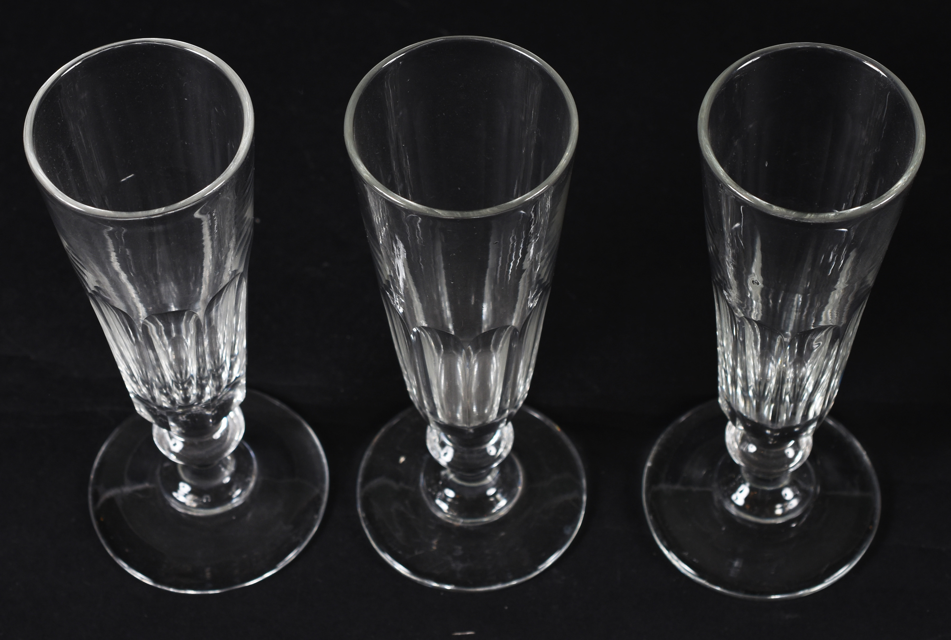 Conjunto de copos – Cristal Baccarat, modelo d’ Harcourt - ... flures... - foto 2 de 2