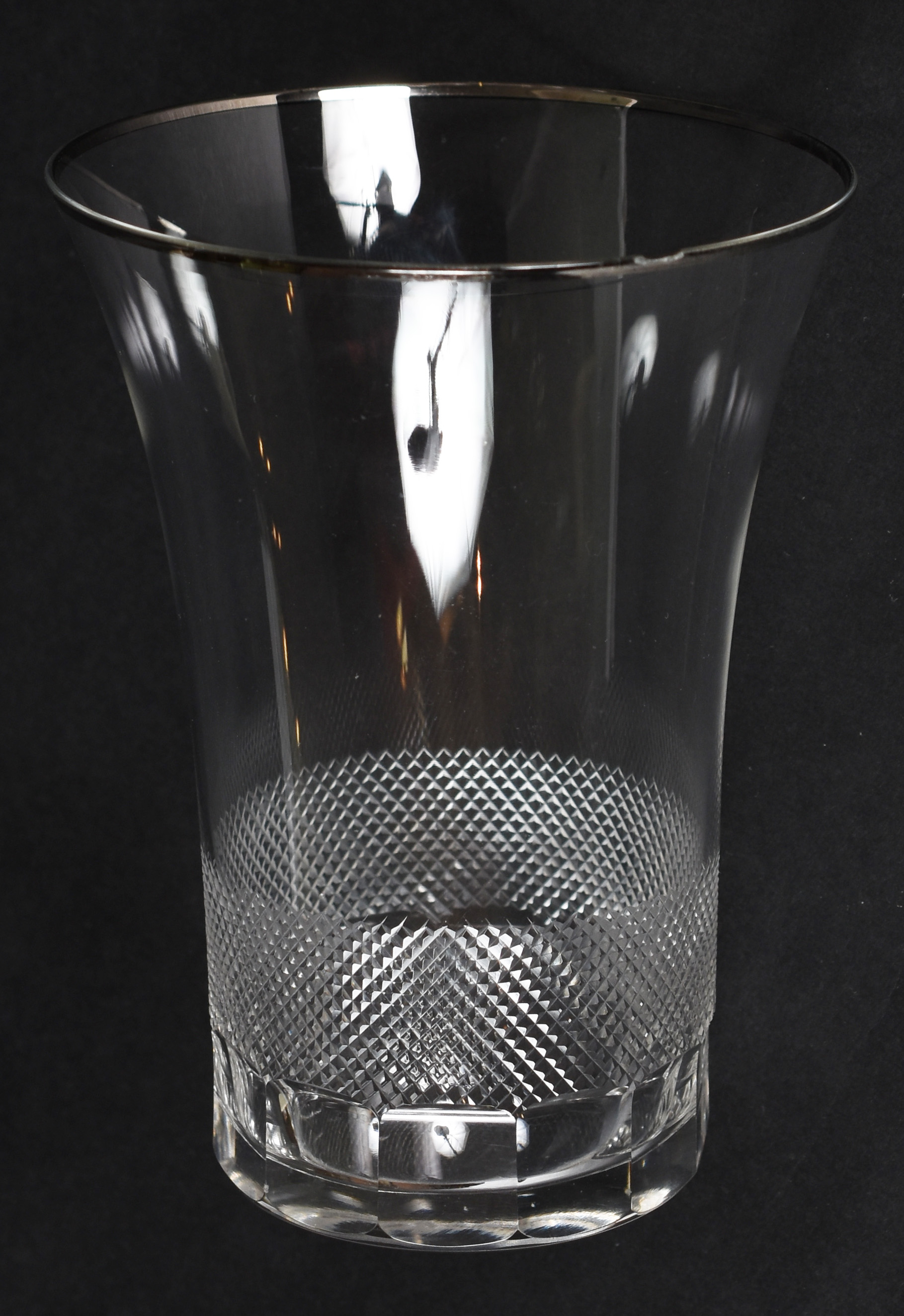 Conjunto de copos – Cristal francês – Decoração com friso prata na... - foto 4 de 5