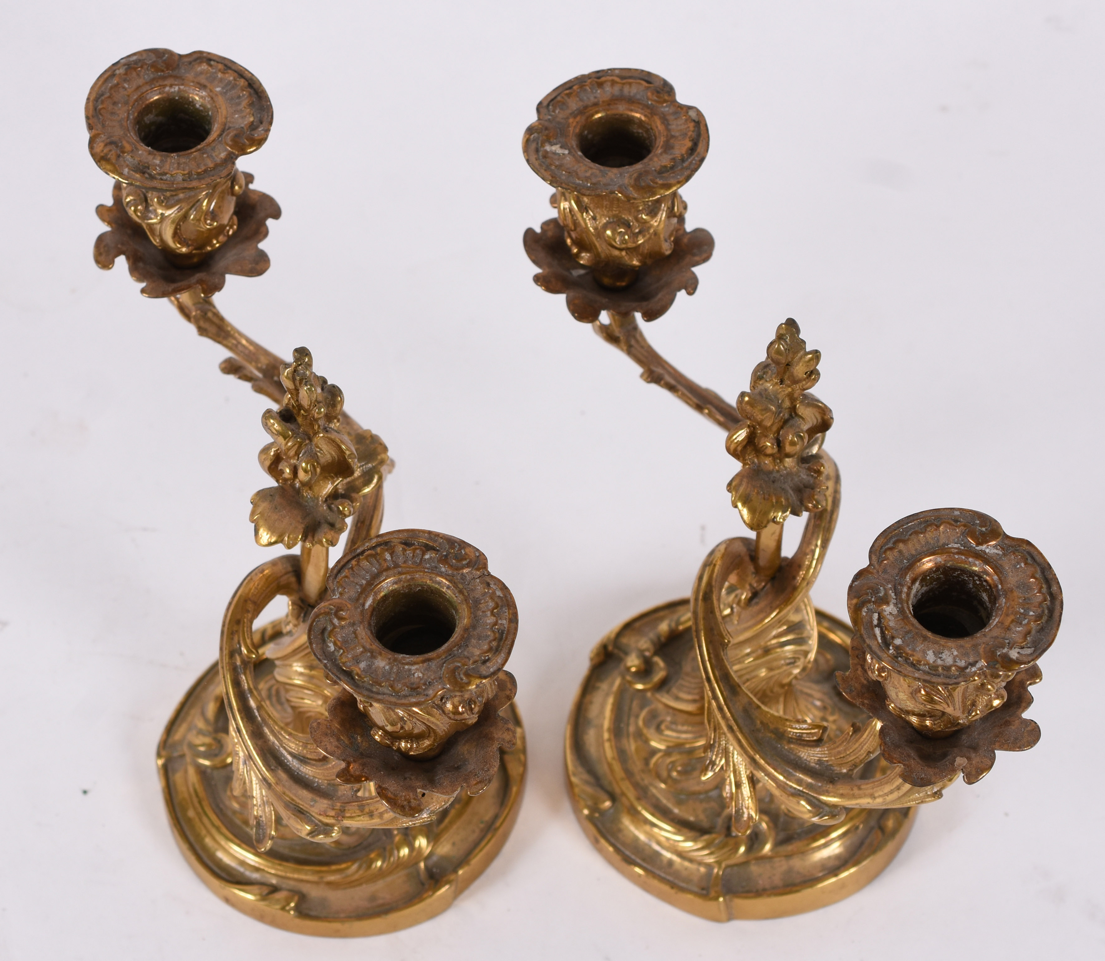 Par de candelabros baixos para duas velas – Bronze dourado a ouro –... - foto 3 de 3
