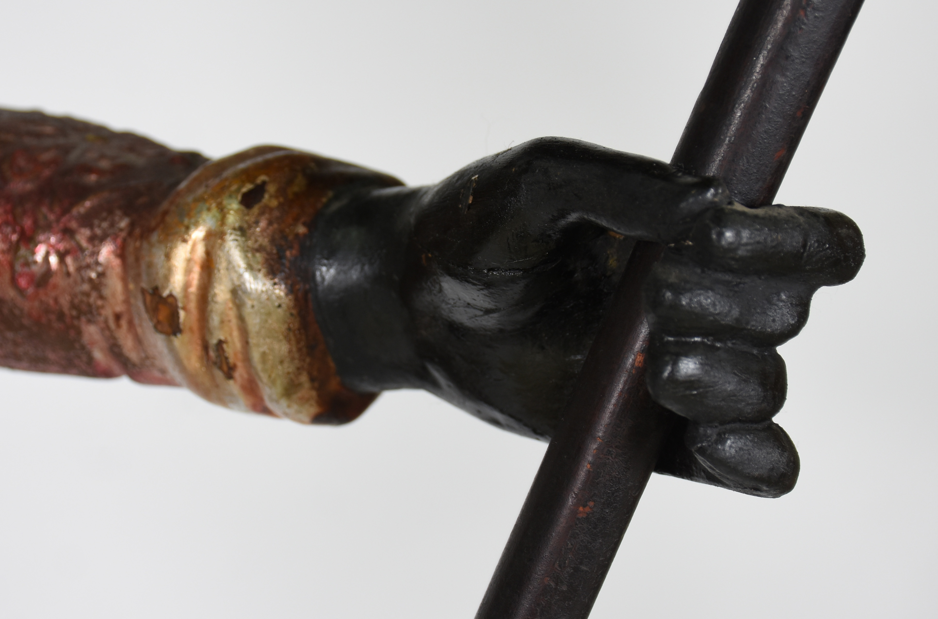 Black Moore - Grande escultura europeia de madeira policromada e... - foto 4 de 9