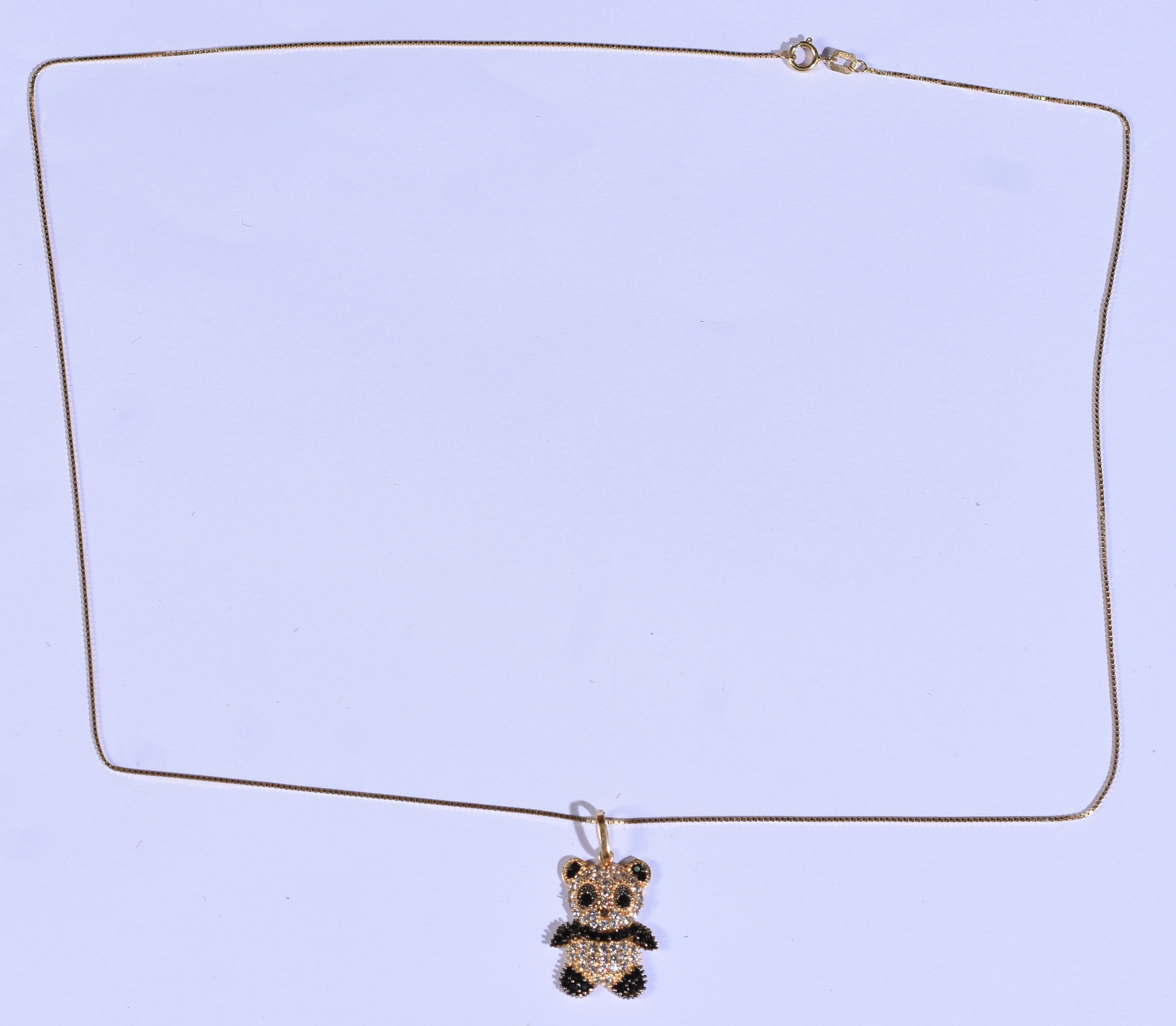 Colar de ouro 18k e pingente "urso panda" com safiras ( Por questão... - foto 2 de 4