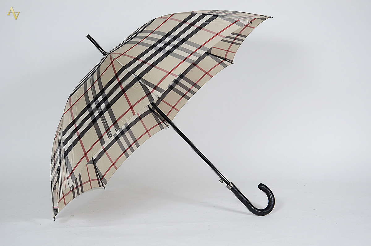 BURBERRY - Guarda chuva com cabo de couro. - foto 1 de 3