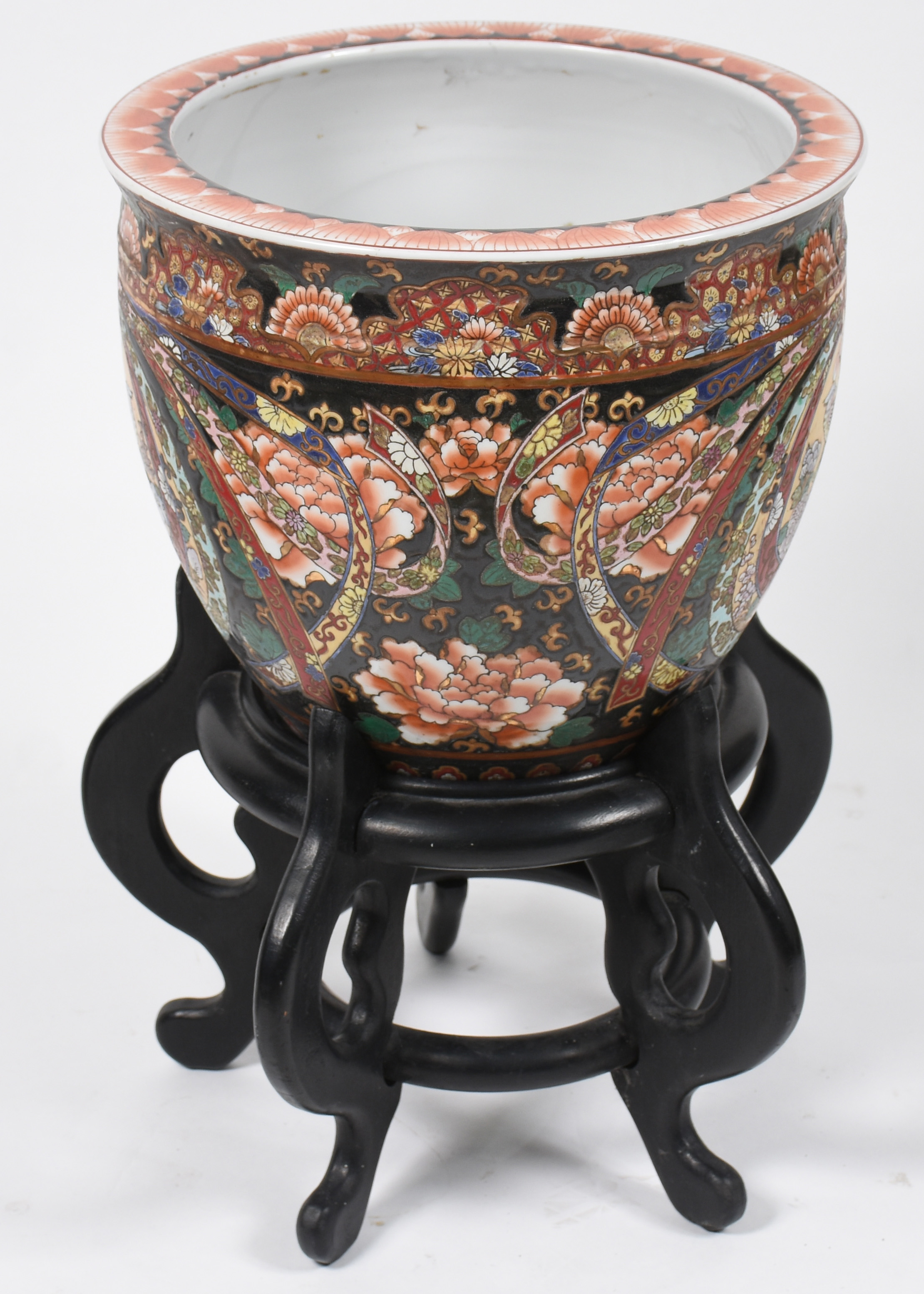 Cachepot/aquário de porcelana oriental ricamente de corada em... - foto 4 de 6