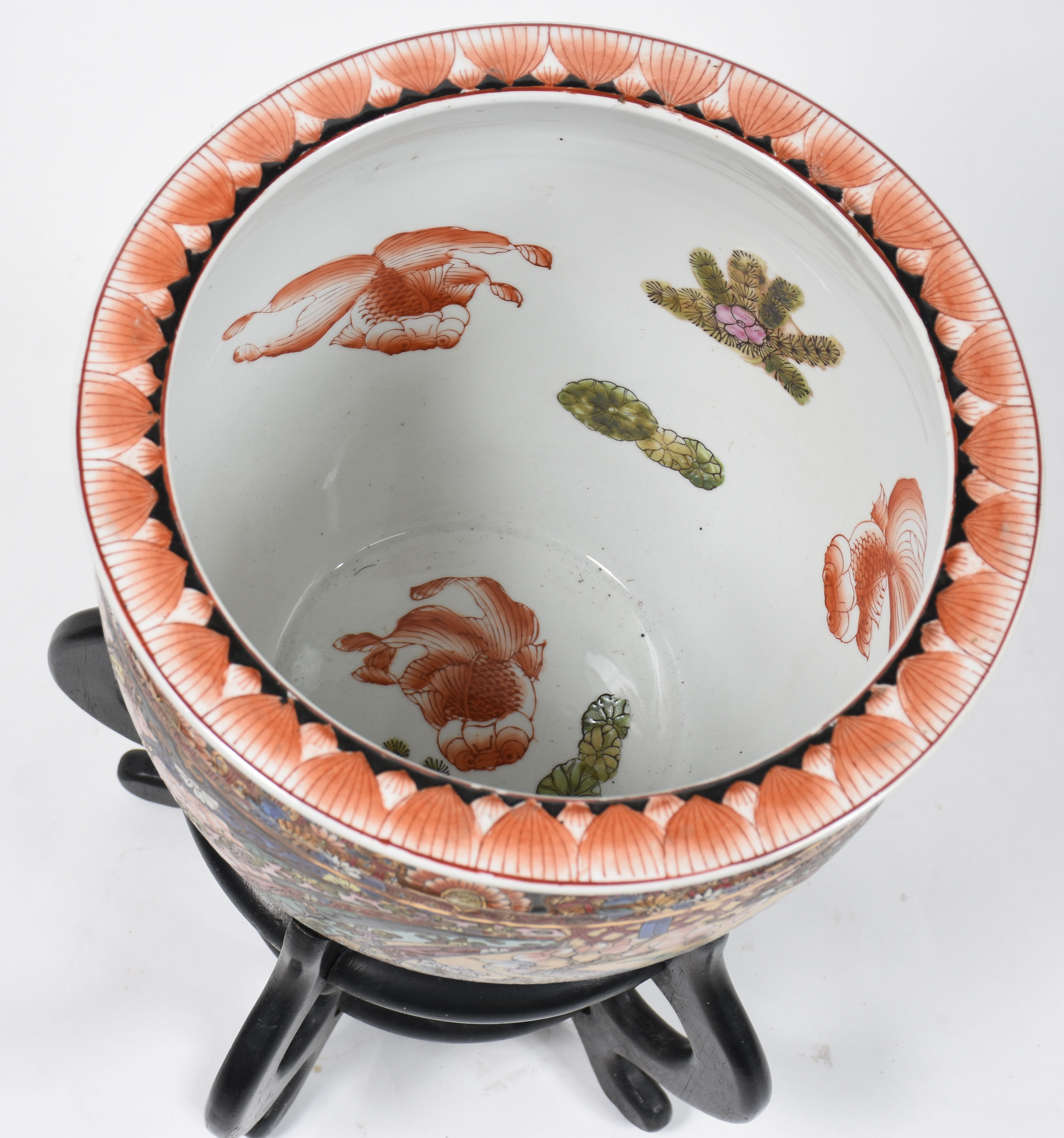 Cachepot/aquário de porcelana oriental ricamente de corada em... - foto 5 de 6